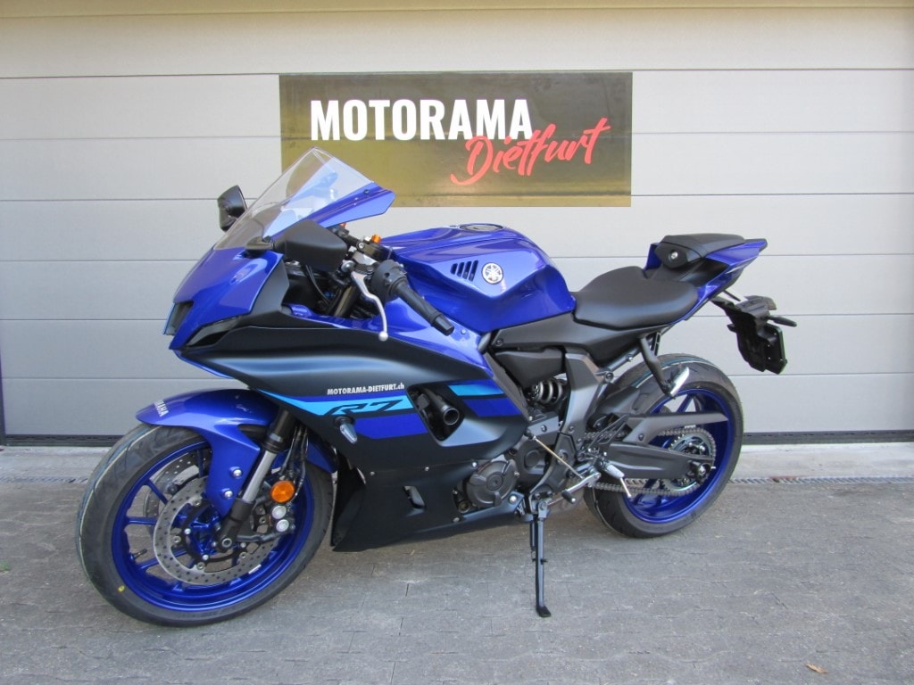 YAMAHA R7-showroom-element-3