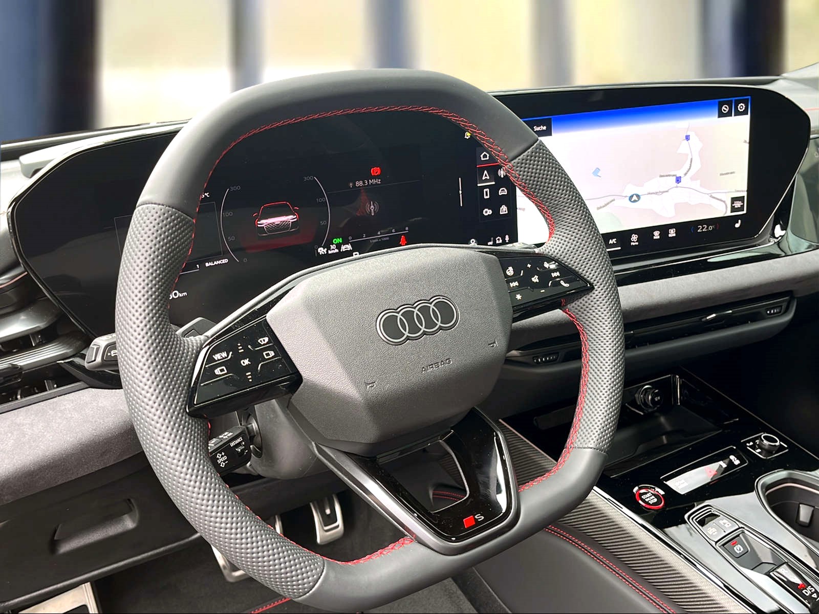 AUDI A6 Avant TFSI quattro 270 kW S tronic Mythosschwarz Metallic-image-10