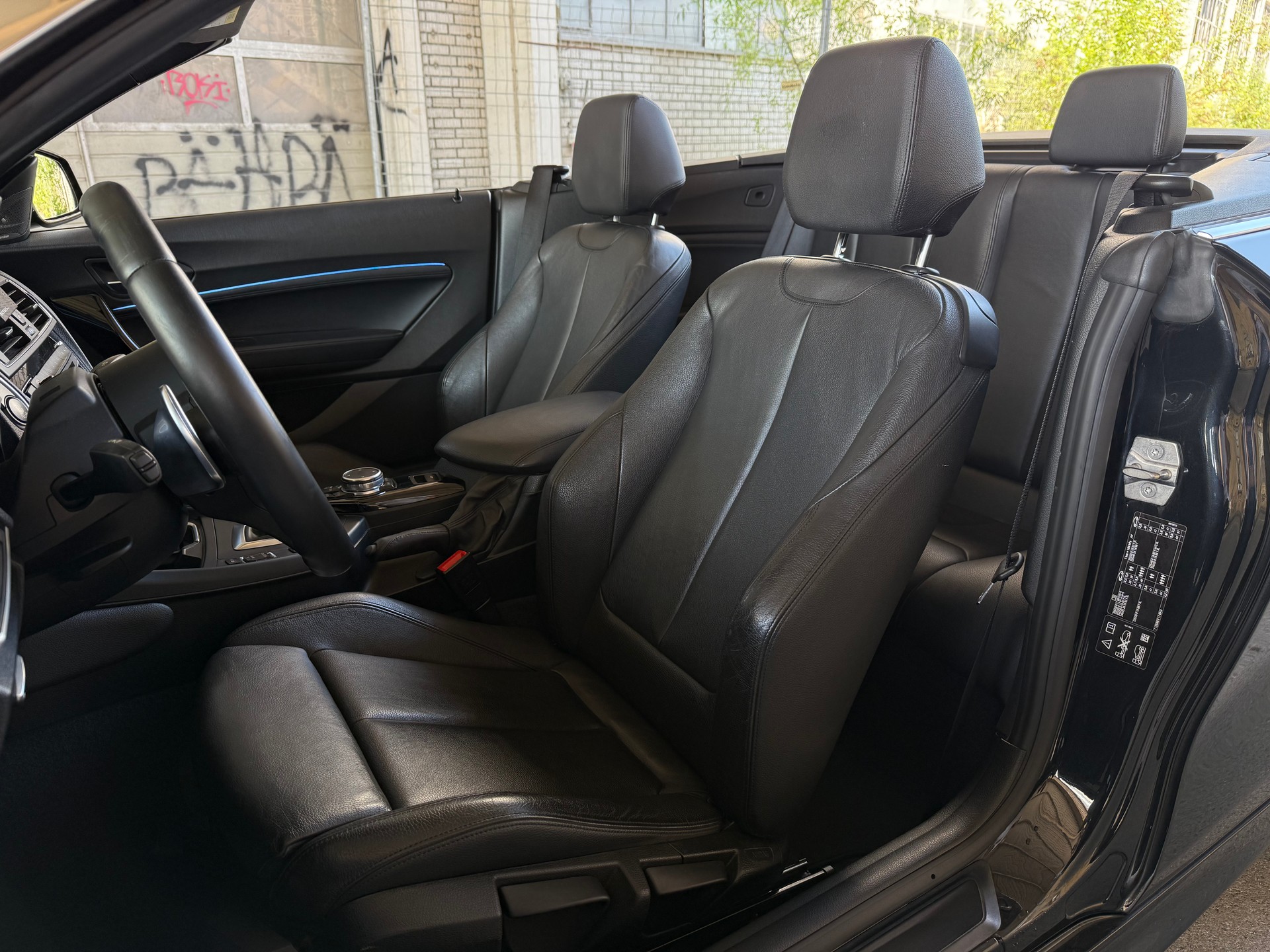 BMW M235i xDrive Steptronic-image-9