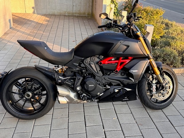 DUCATI Diavel 1260 S