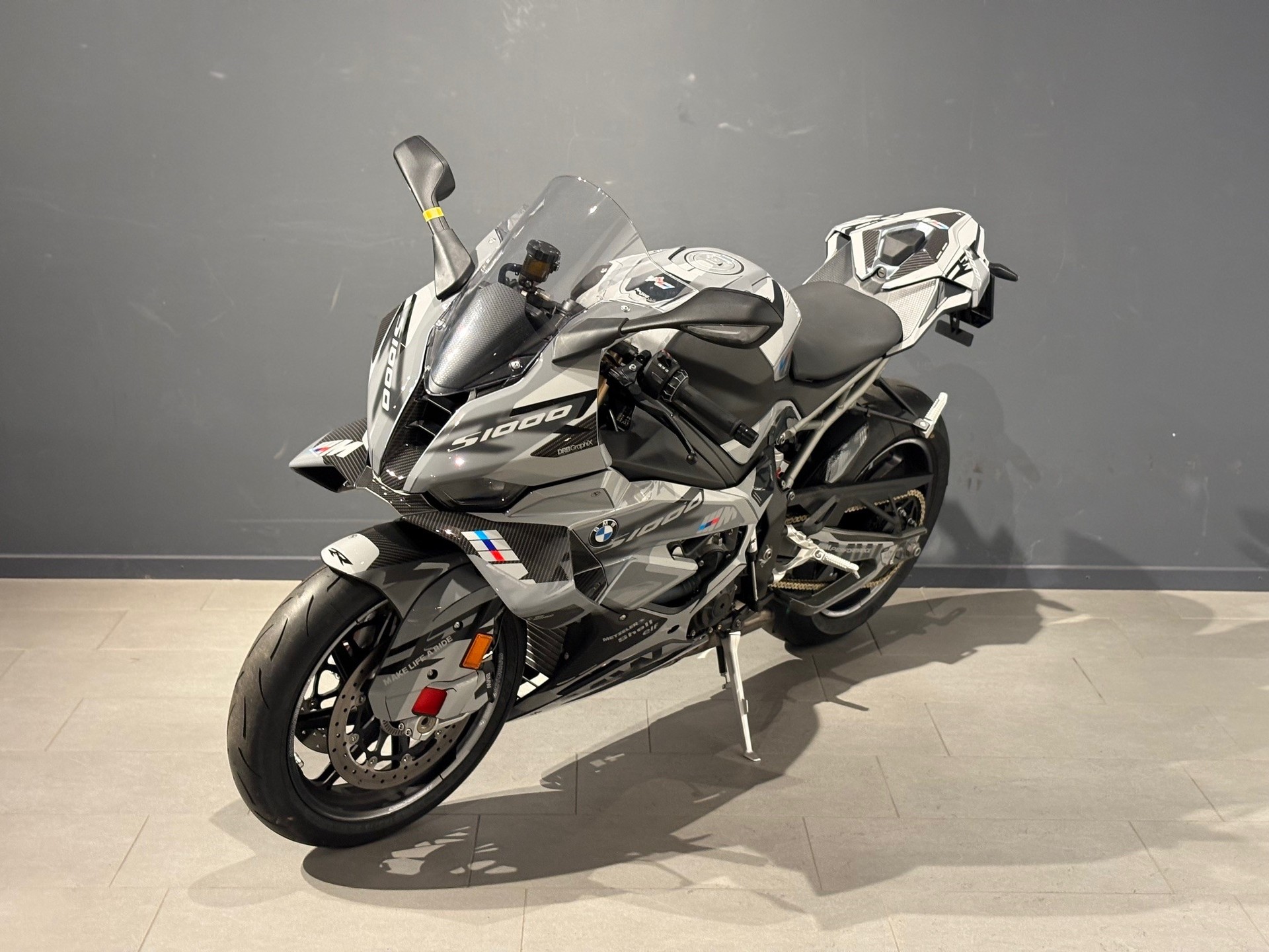 BMW S 1000 RR-showroom-element-2