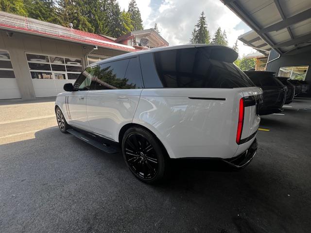 LAND ROVER Range Rover 4.4 V8 Autobiography LWB-image-4