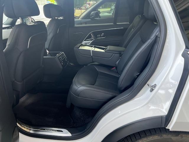 LAND ROVER Range Rover 4.4 V8 Autobiography LWB-image-10