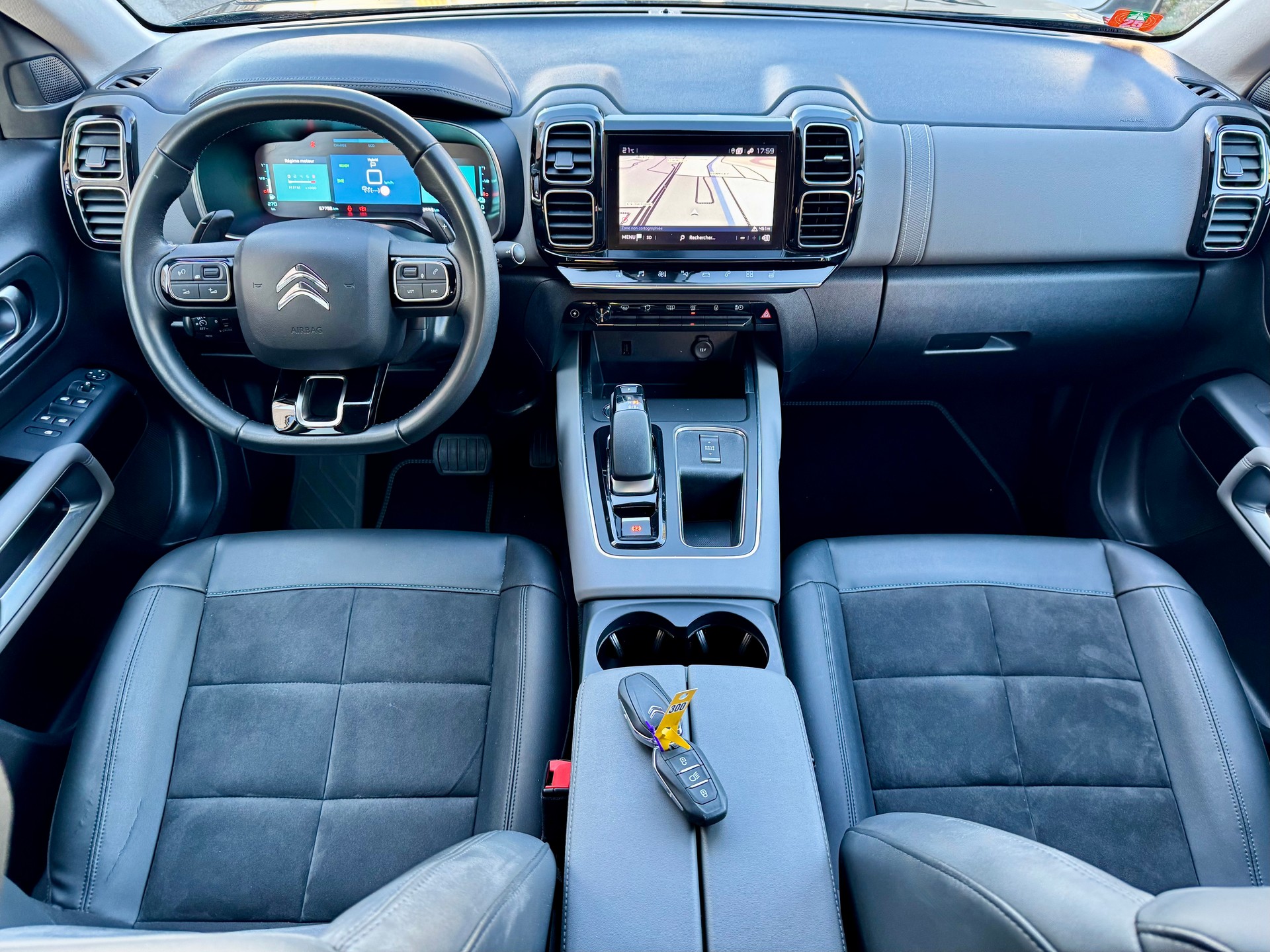 CITROEN C5 Aircross 1.6 PHEV Swiss Edition-image-10