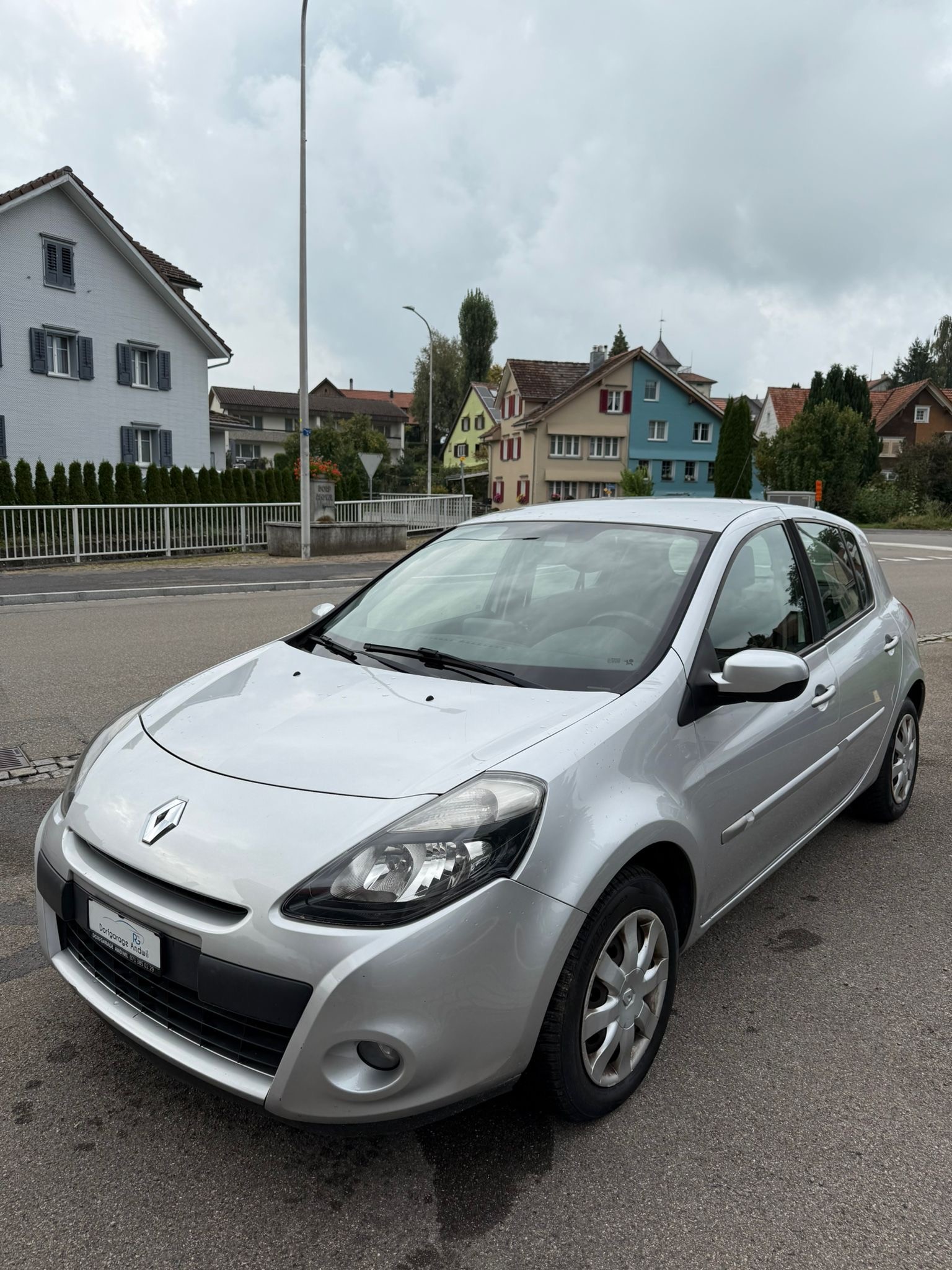 RENAULT Clio-image-0