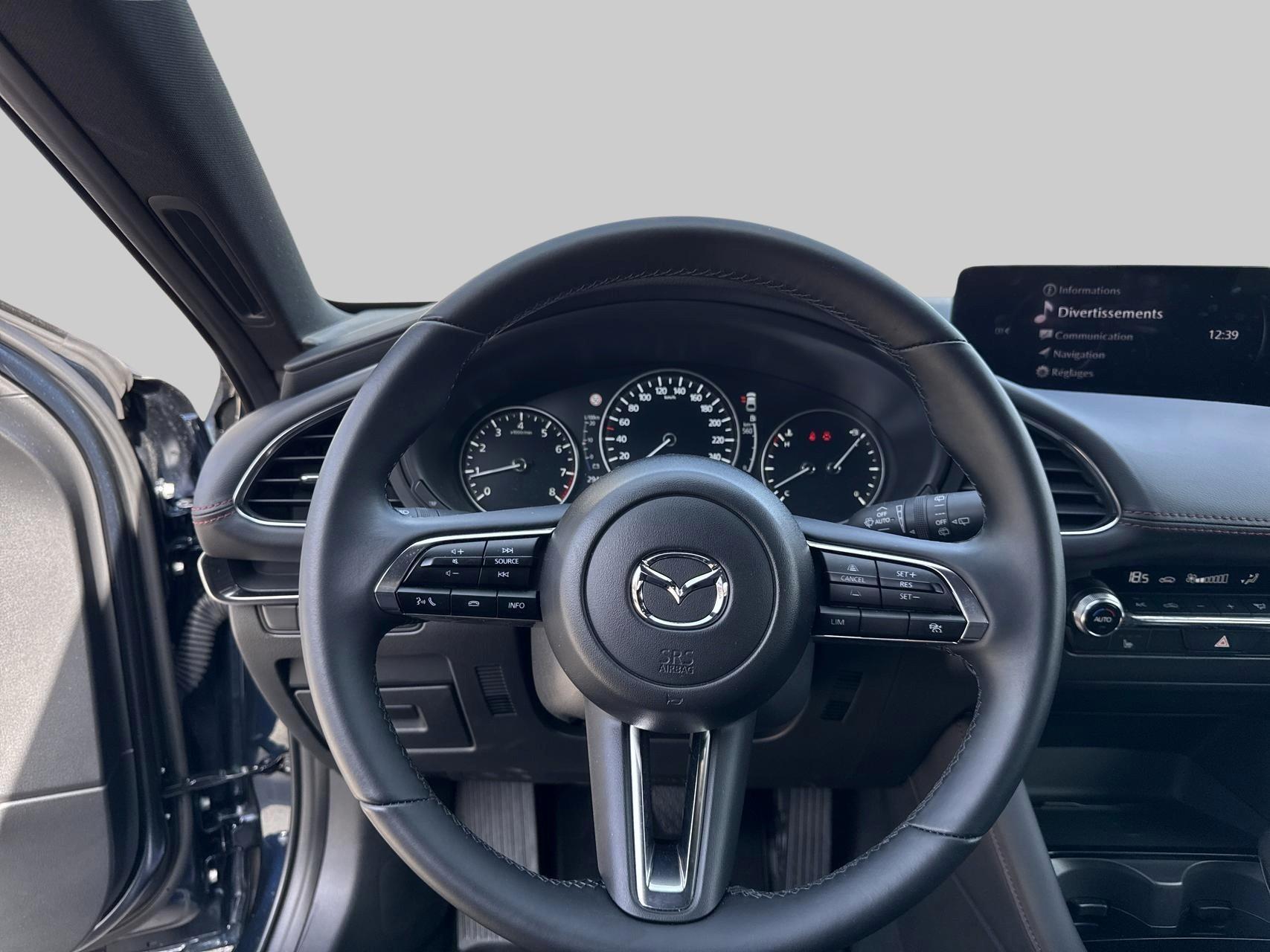 MAZDA 3 Hatchback SKYACTIV-X M Hybrid 186 AWD Homura Automat-image-10