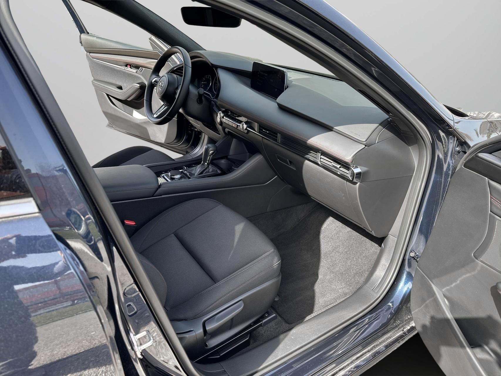 MAZDA 3 Hatchback SKYACTIV-X M Hybrid 186 AWD Homura Automat-image-16