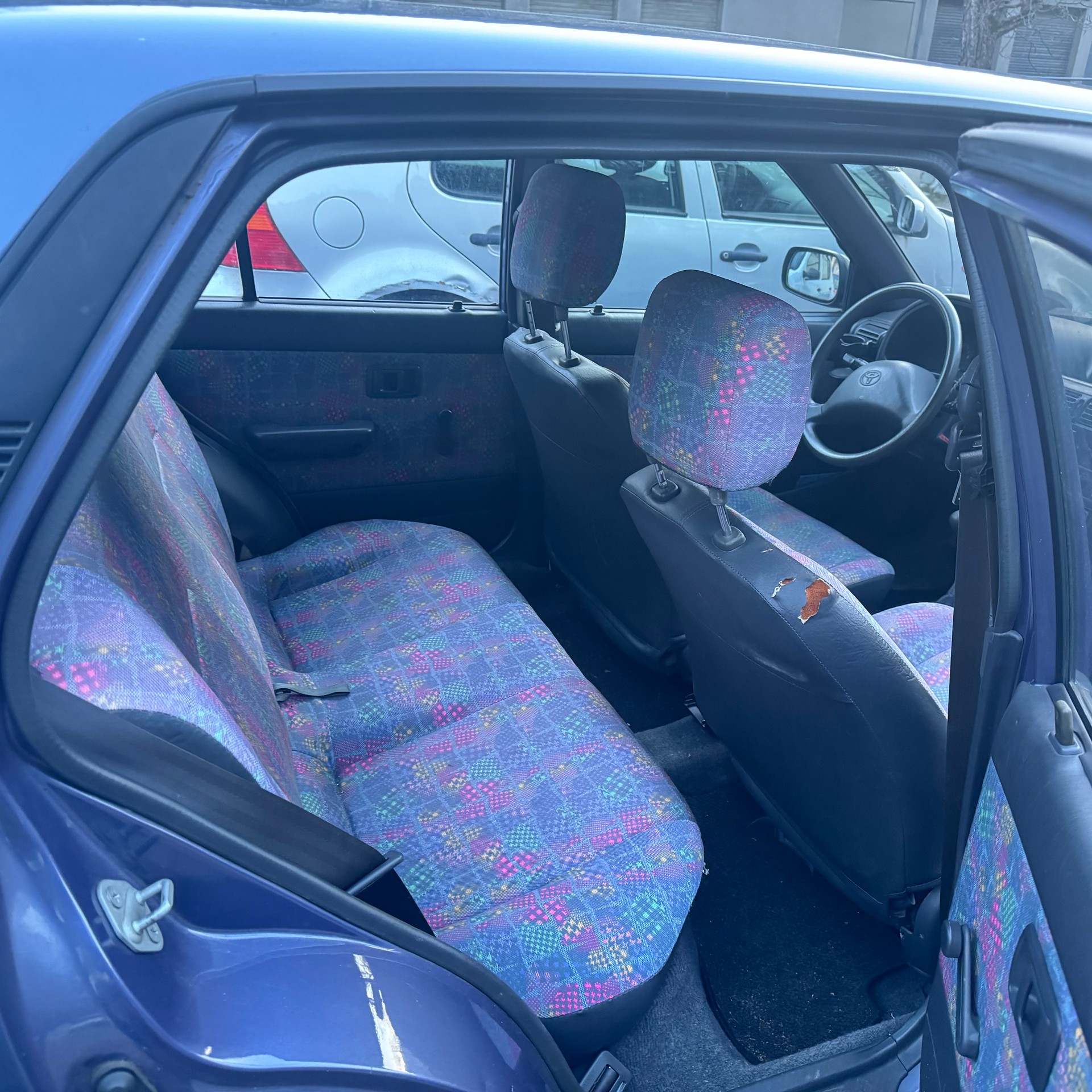 TOYOTA Starlet 1.3 XLi-image-6