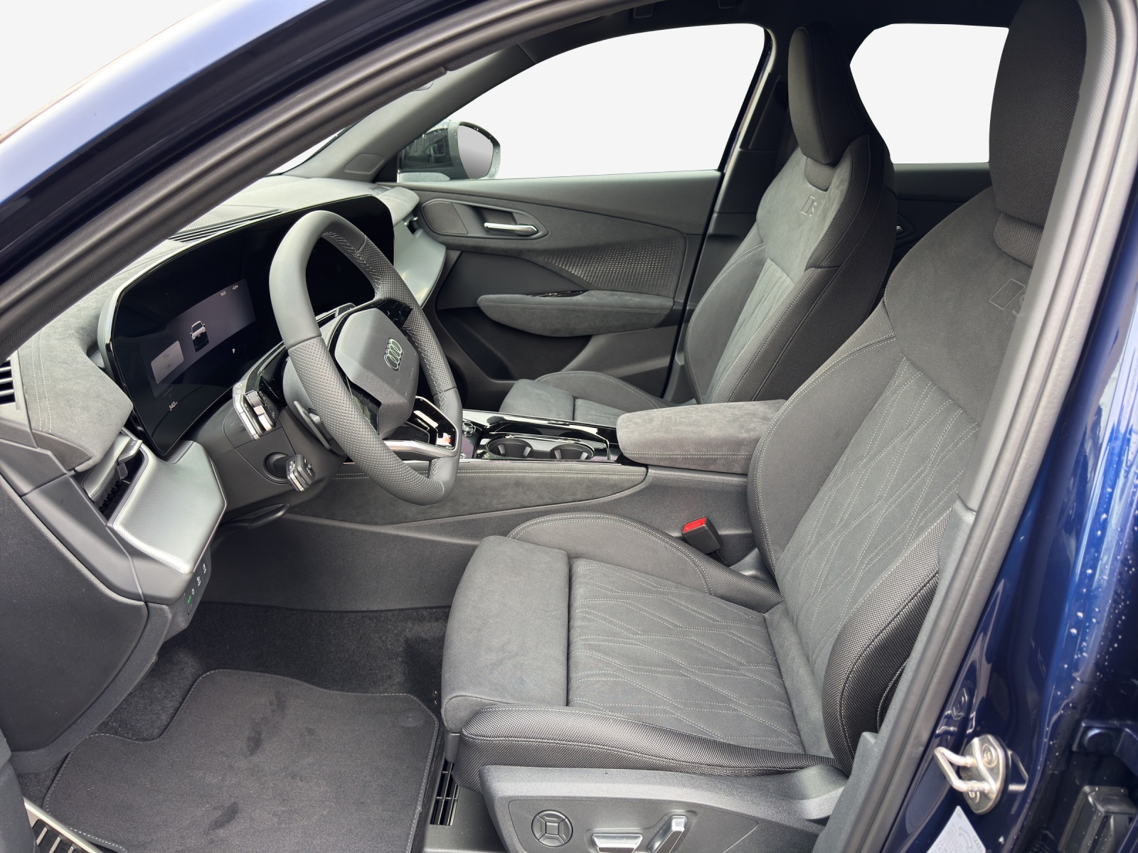 AUDI Q3 SUV 110 kW TFSI S tronic-image-7