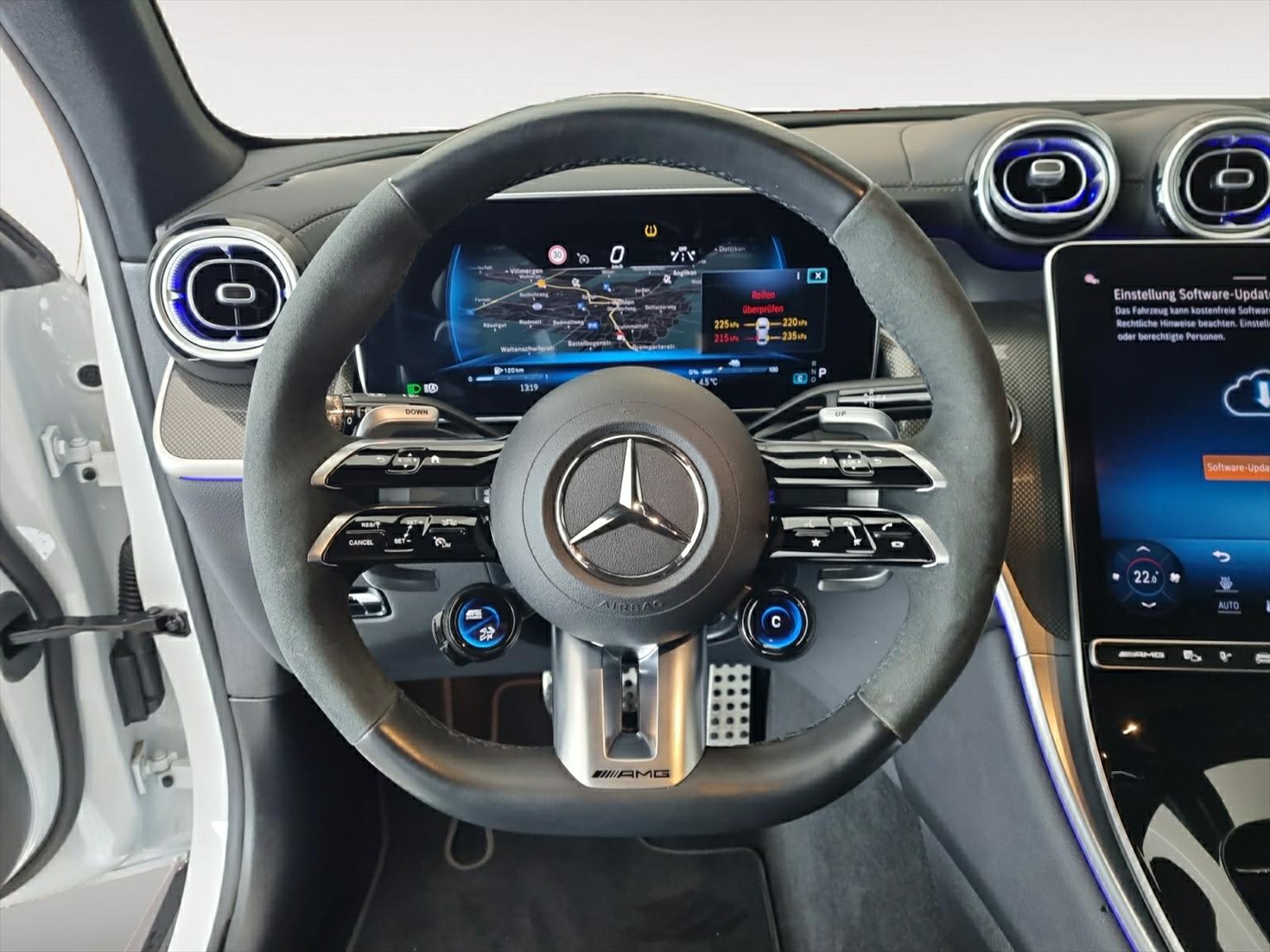 MERCEDES-BENZ GLC 63 AMG S E Performance-image-6