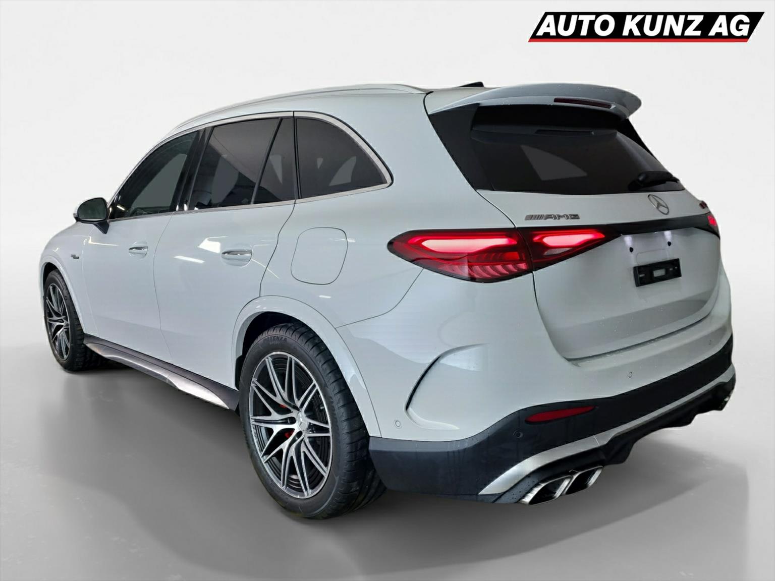 MERCEDES-BENZ GLC 63 AMG S E Performance-image-1