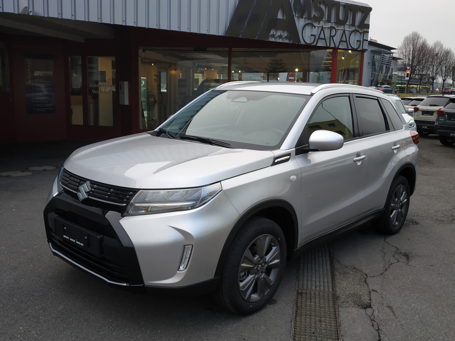 SUZUKI Vitara 1.4 Boosterjet Compact + 4x4 Hybrid-image-0