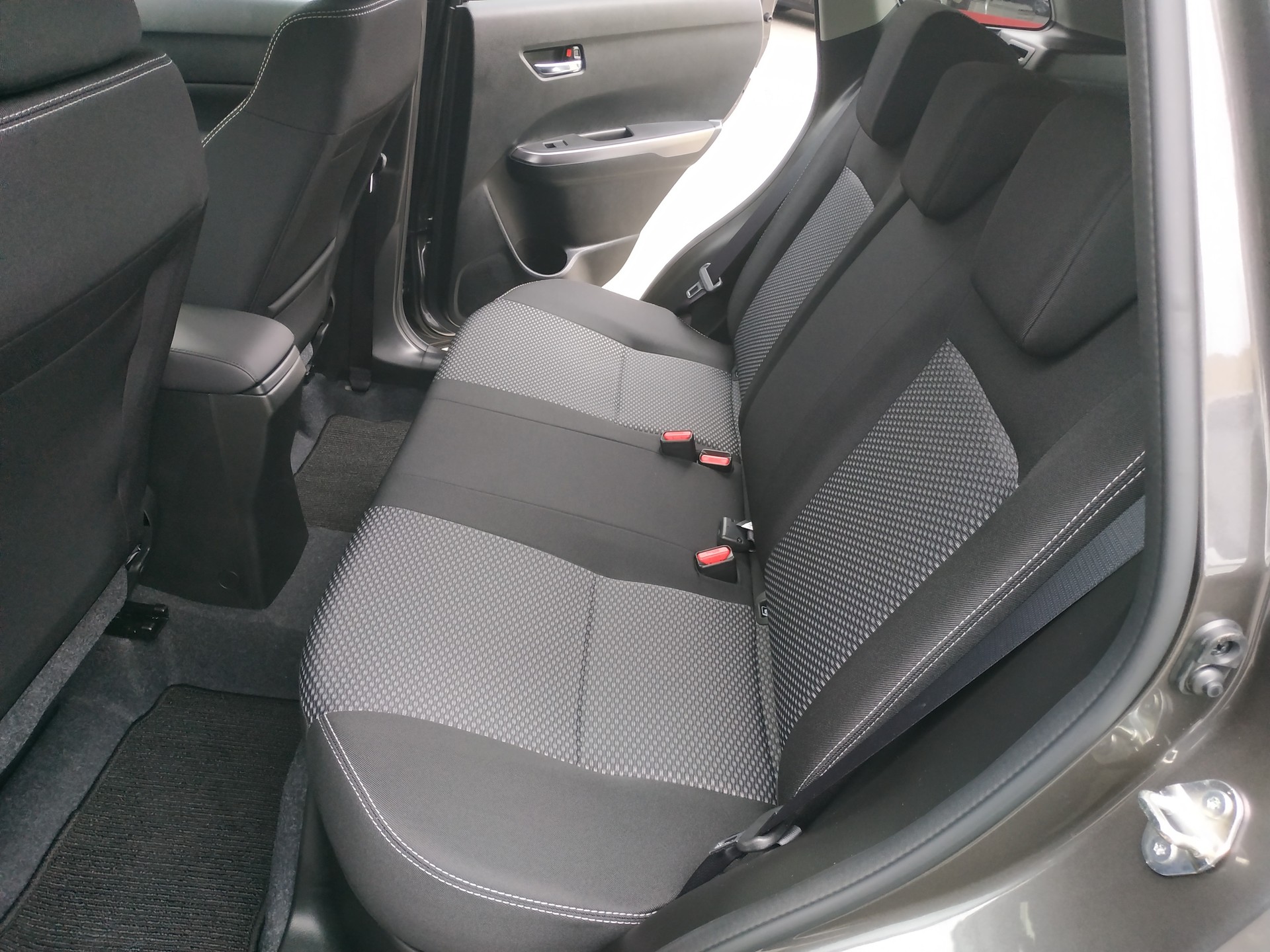 SUZUKI Vitara 1.4 Boosterjet Compact + 4x4 Hybrid-image-18