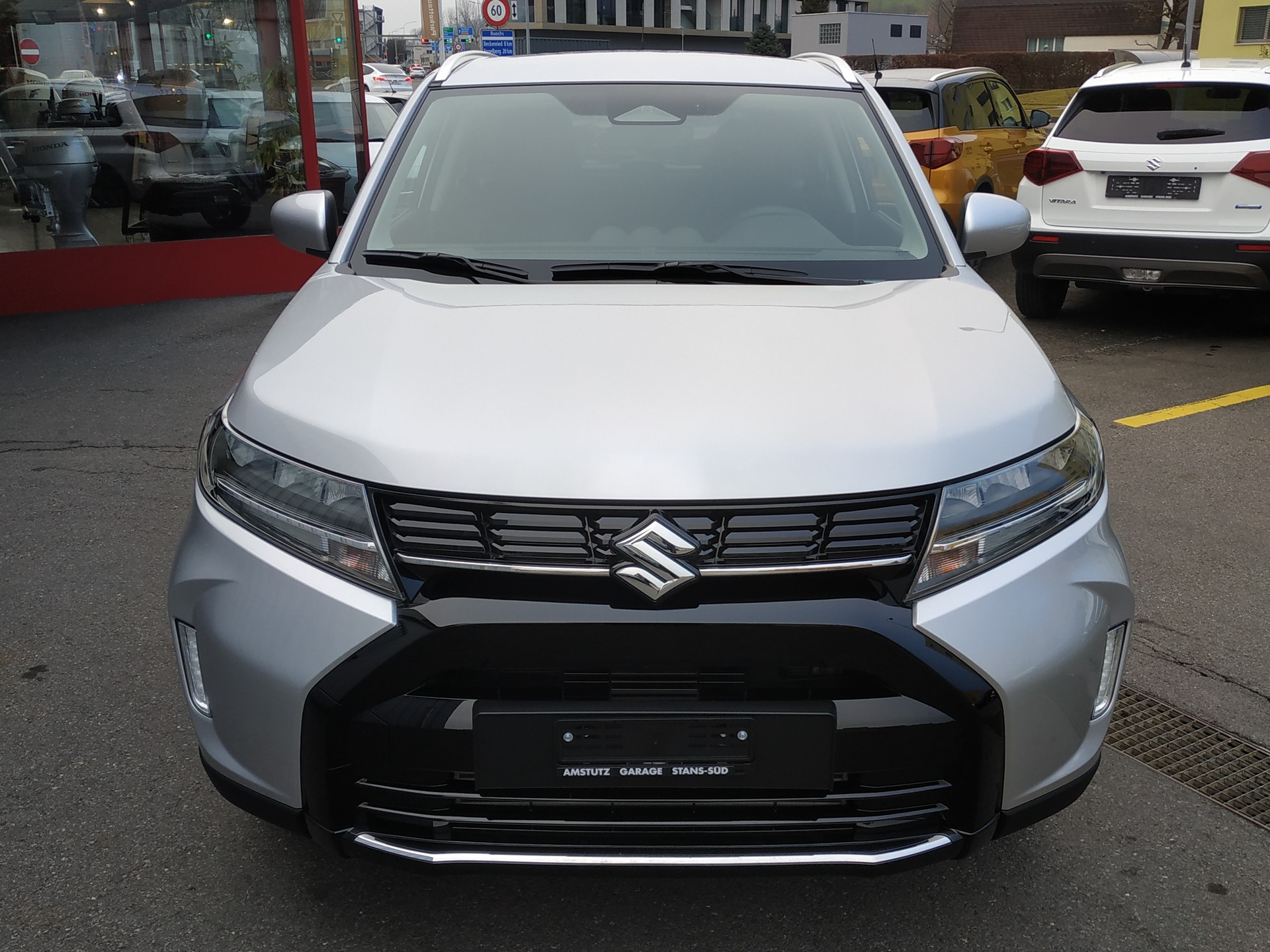 SUZUKI Vitara 1.4 Boosterjet Compact + 4x4 Hybrid-image-3