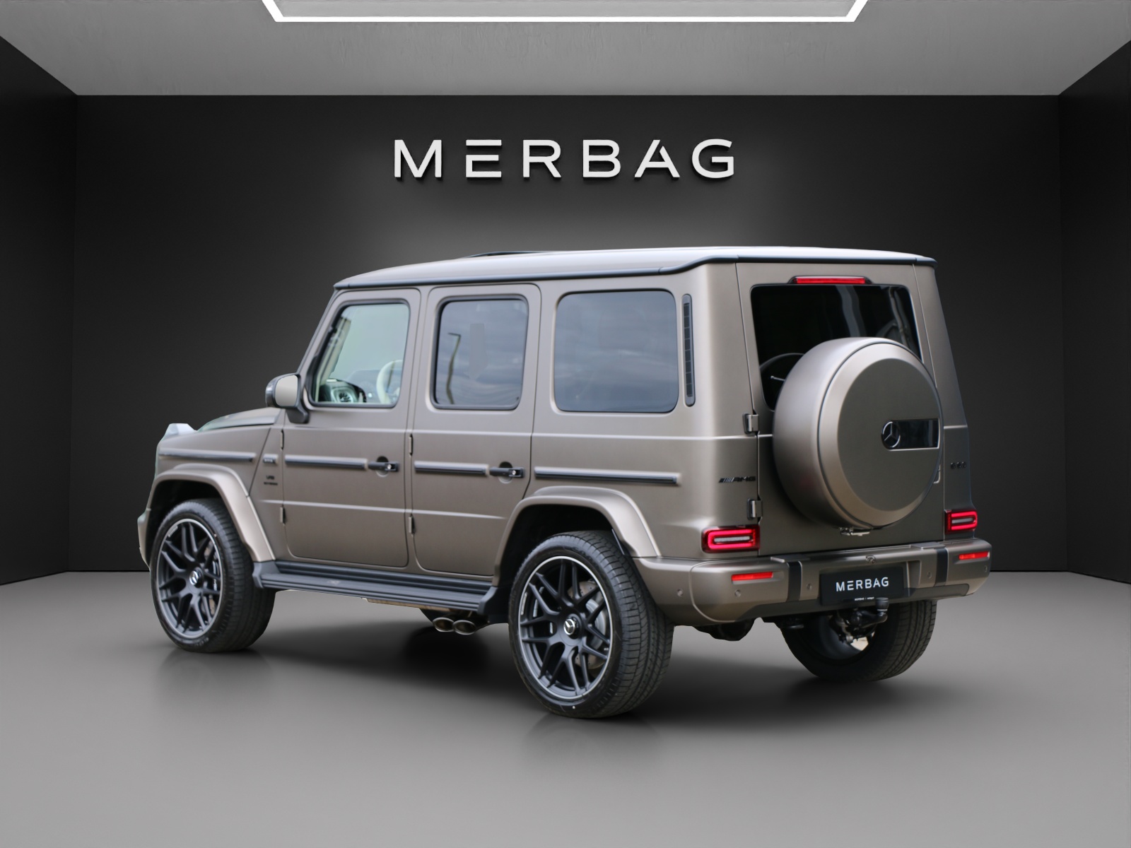 MERCEDES-BENZ G 63 AMG 9G-Tronic-image-2