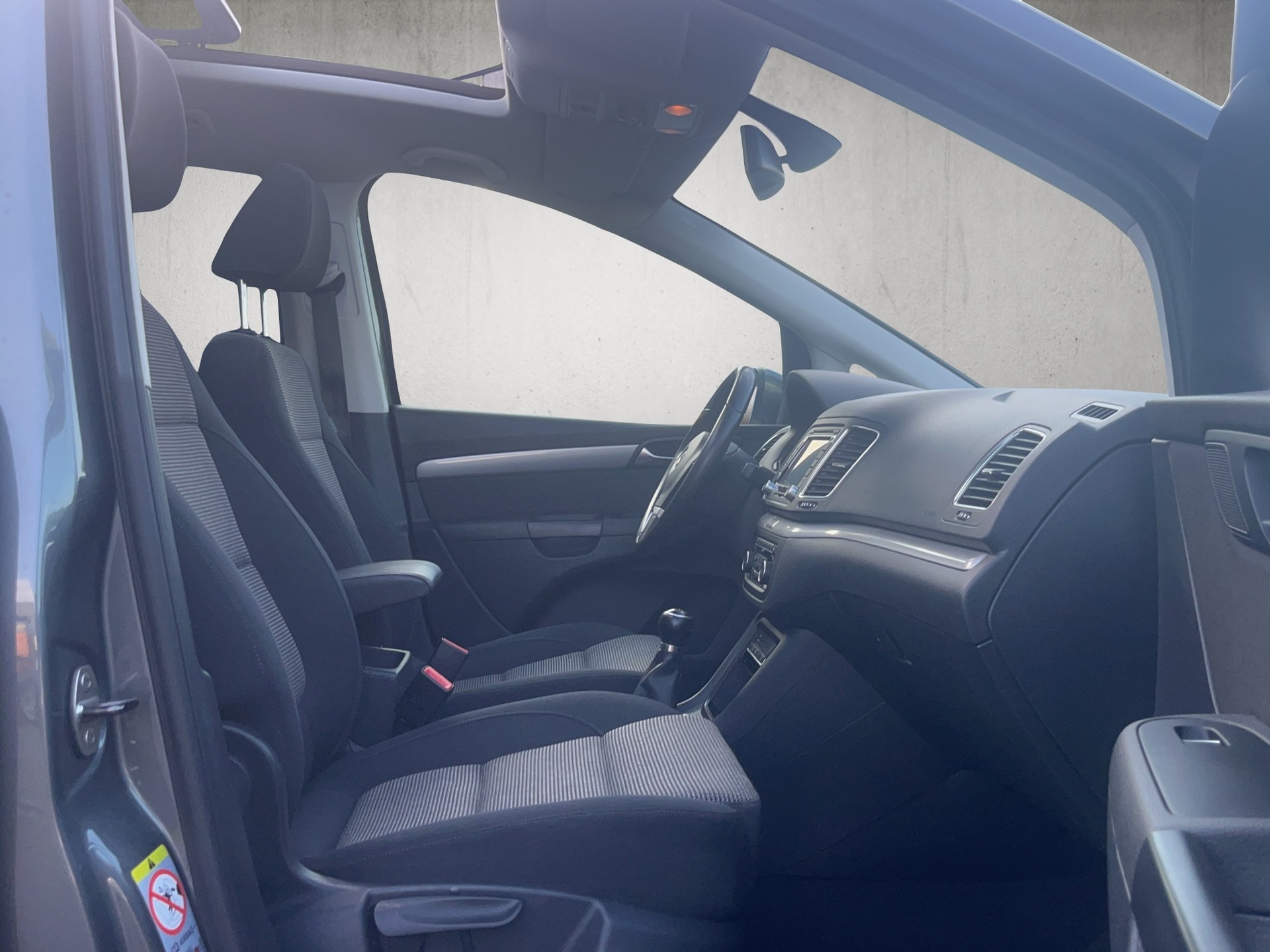VW Sharan 2.0 TDI BMT Comfortline 4Motion-image-11