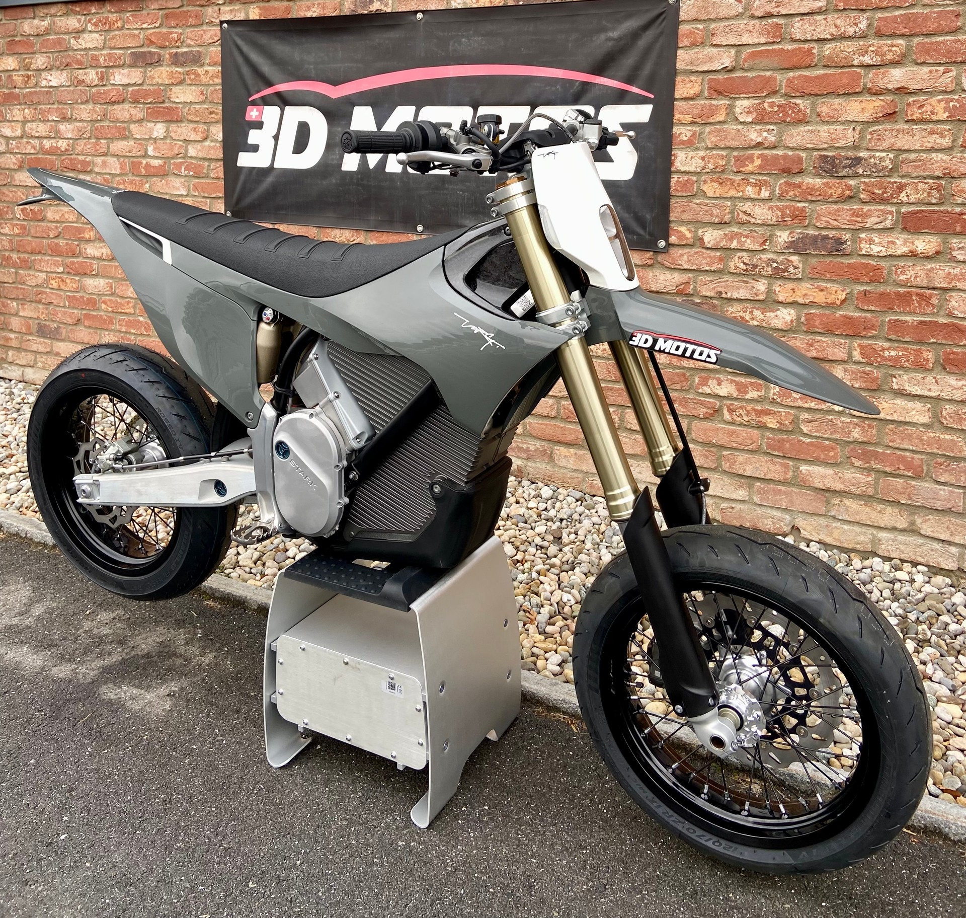 STARK VARG SM-showroom-element-1