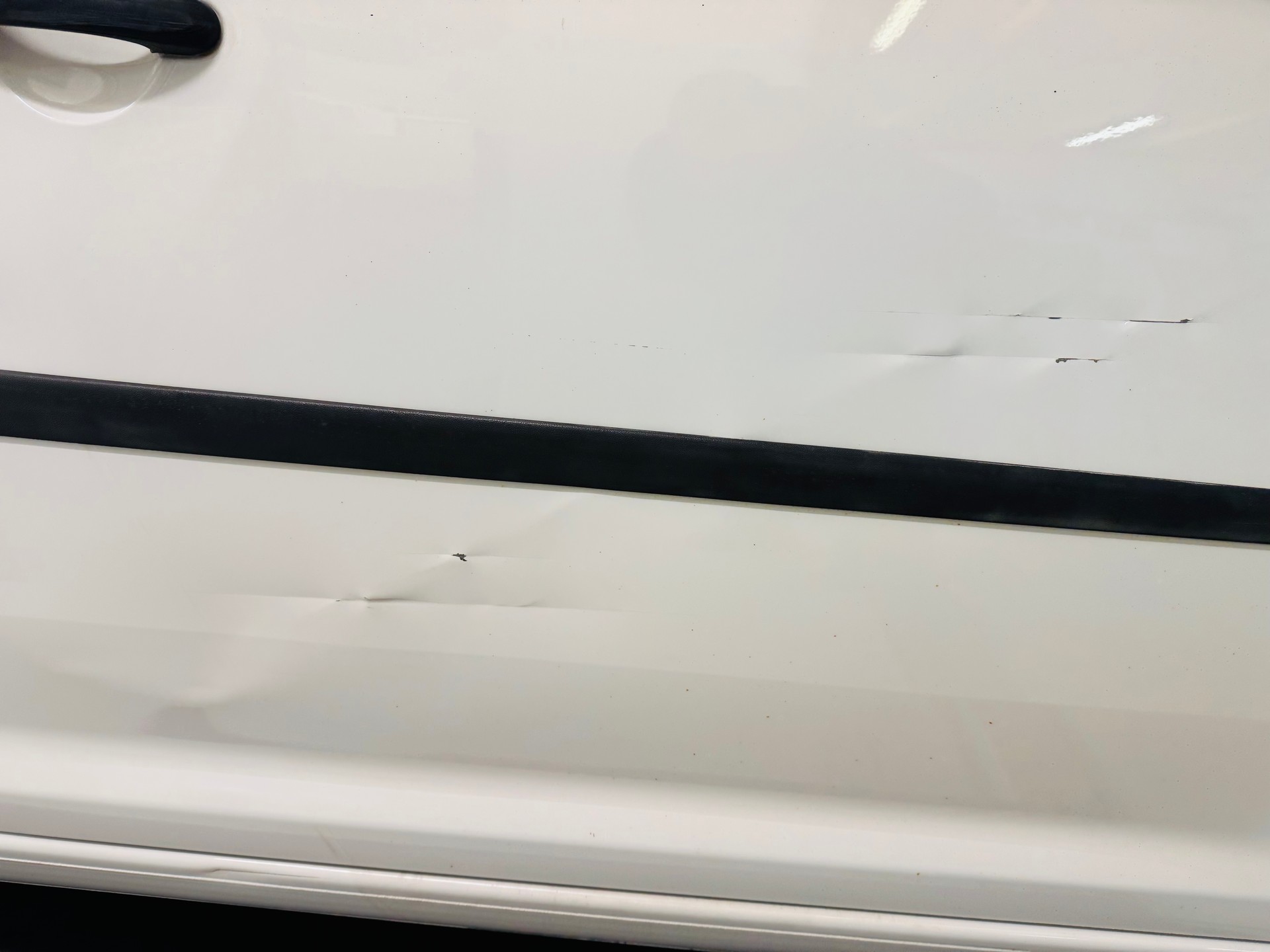 VW Caddy Maxi 2.0TDI BlueMotion Technology-image-18