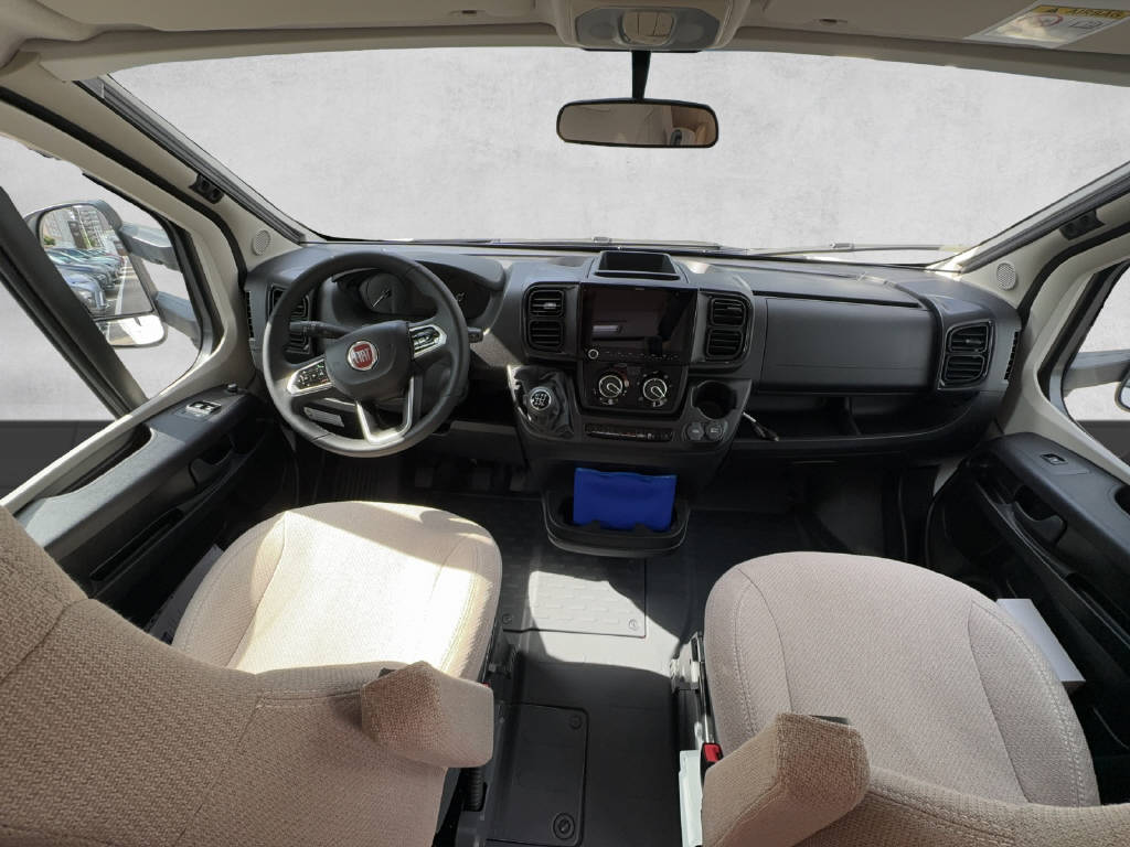 LMC Tourer 690 Alkoven-image-6