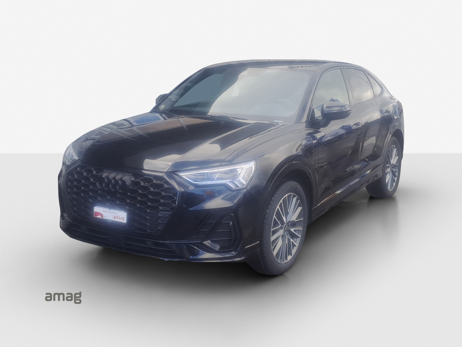 AUDI Q3 Sportback 45 TFSI e S line S-tronic-image-0