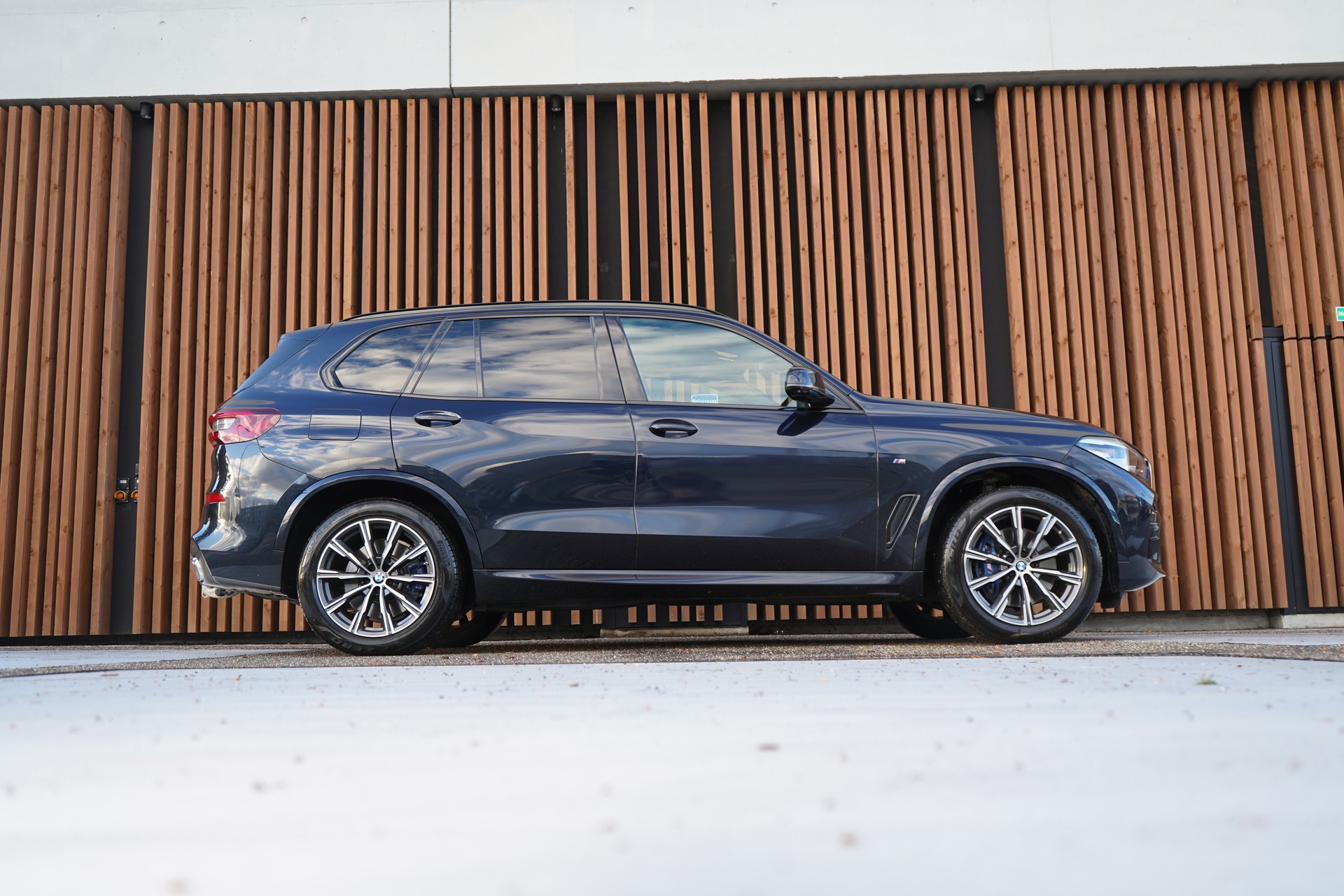 BMW X5 xDRIVE 48V 30d M SPORT STEPTRONIC l 286 PS-image-2