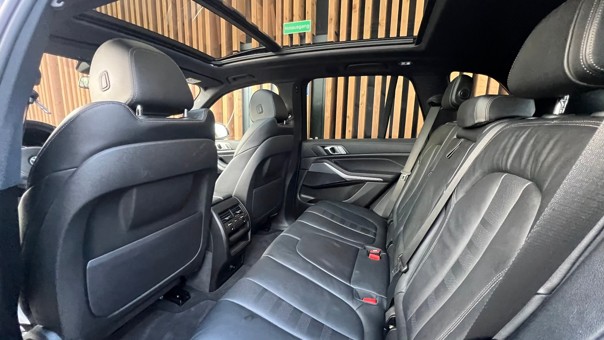 BMW X5 xDRIVE 48V 30d M SPORT STEPTRONIC l 286 PS-image-28