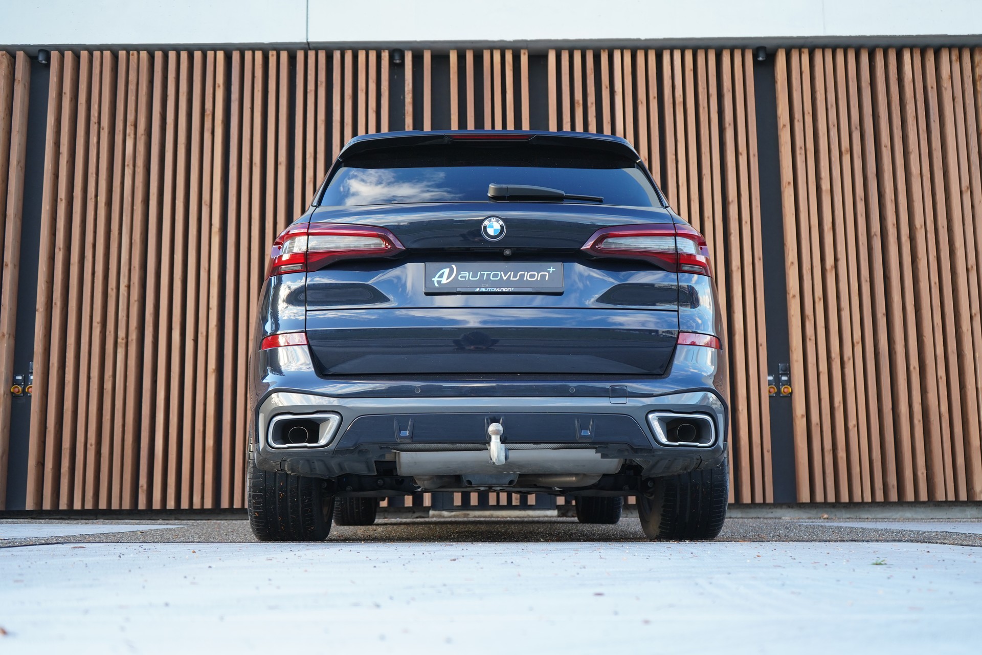 BMW X5 xDRIVE 48V 30d M SPORT STEPTRONIC l 286 PS-image-16