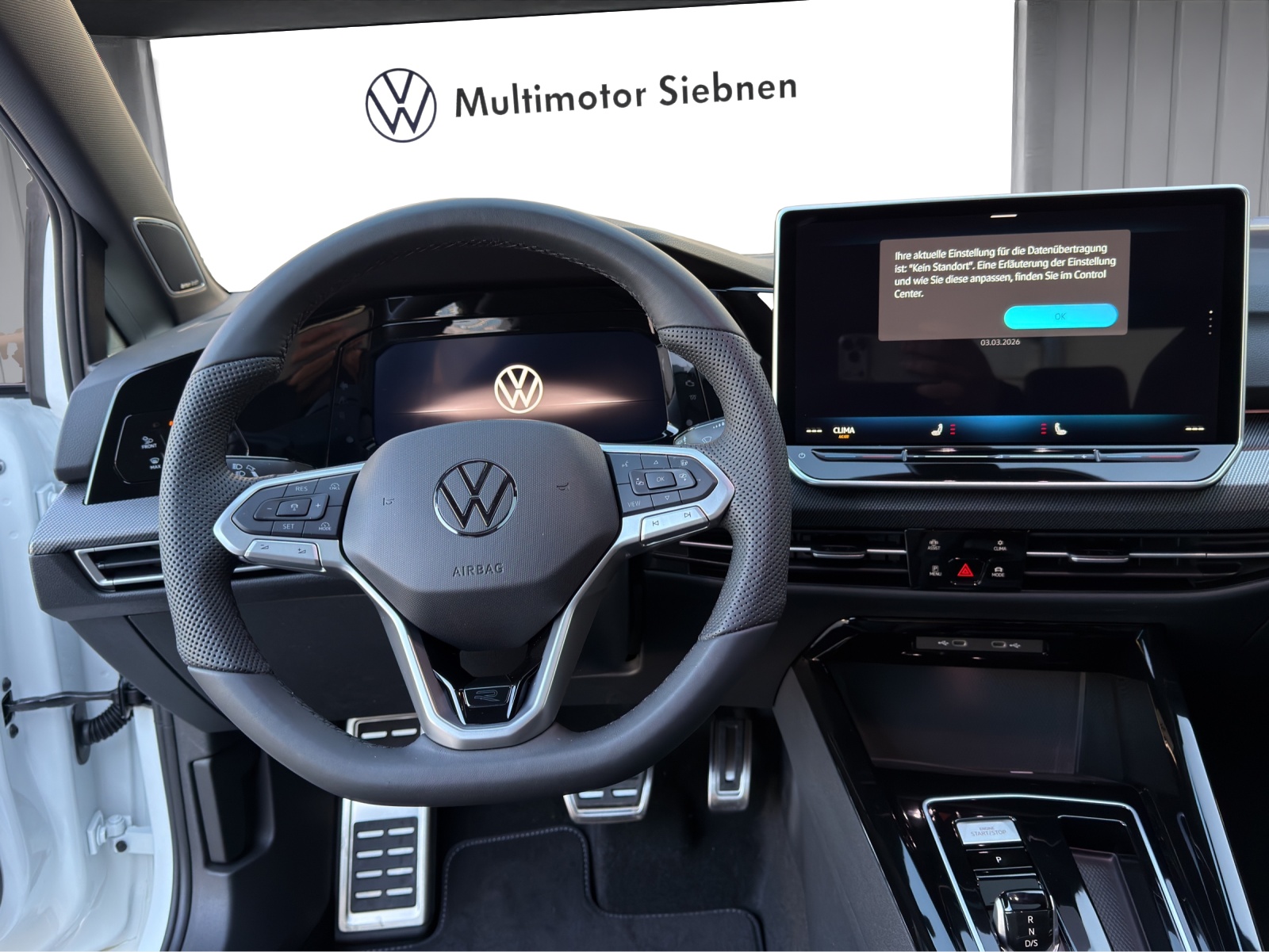 VW Golf 1.5 e TSI mHEV R-Line DSG-image-10