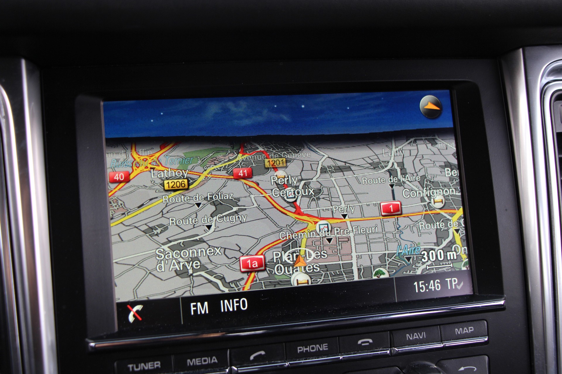 PORSCHE Macan Turbo PDK-image-15