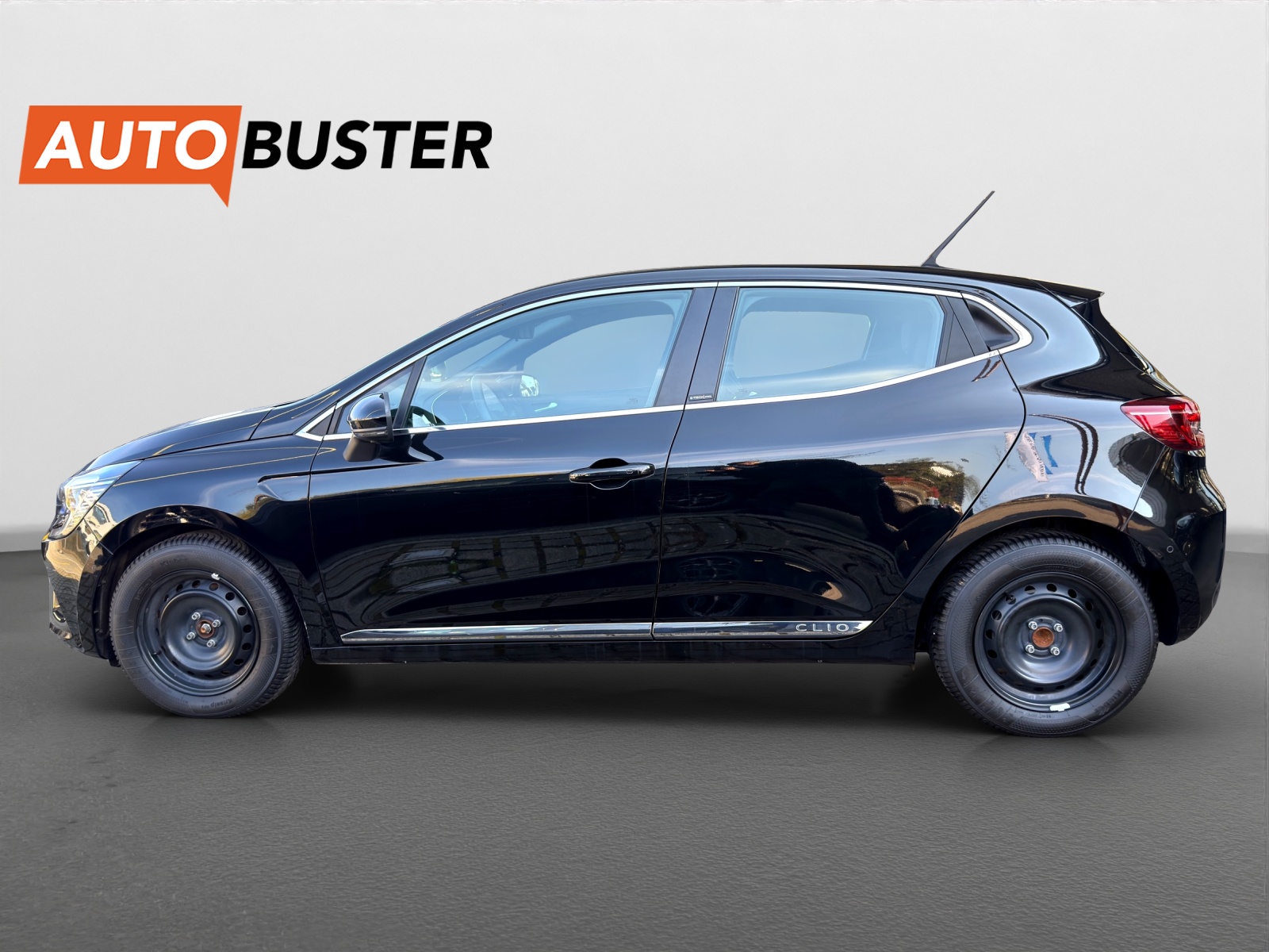 RENAULT Clio 1.6 E-Tech Intens-image-1