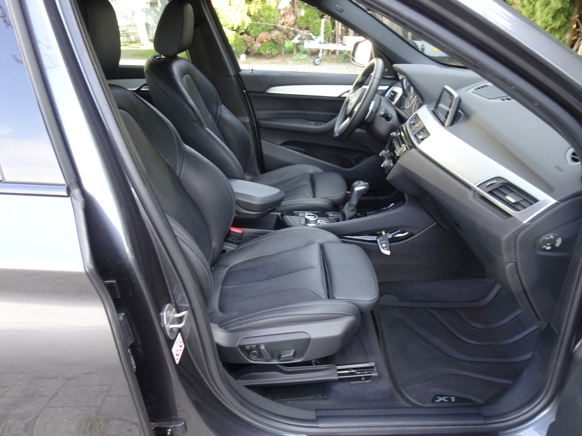 BMW X1 xDrive 25i M Sport Steptronic-image-8