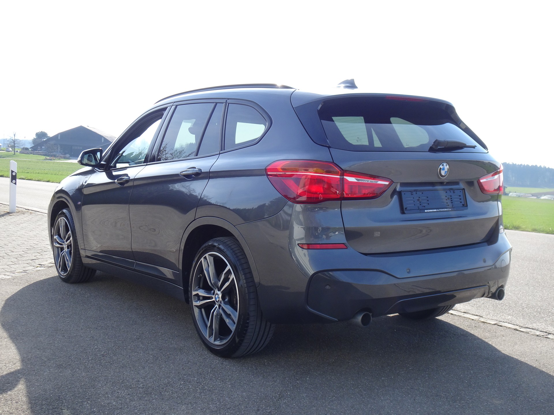 BMW X1 xDrive 25i M Sport Steptronic-image-2