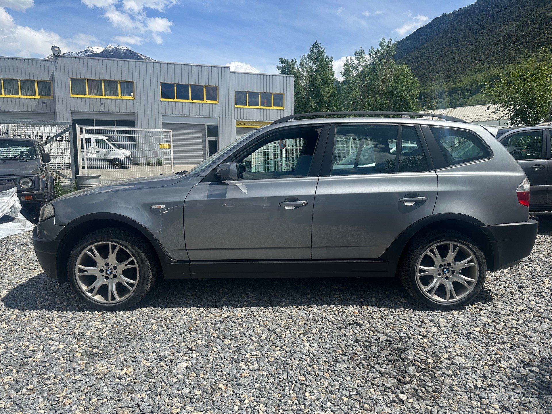 BMW X3 3.0d-image-1