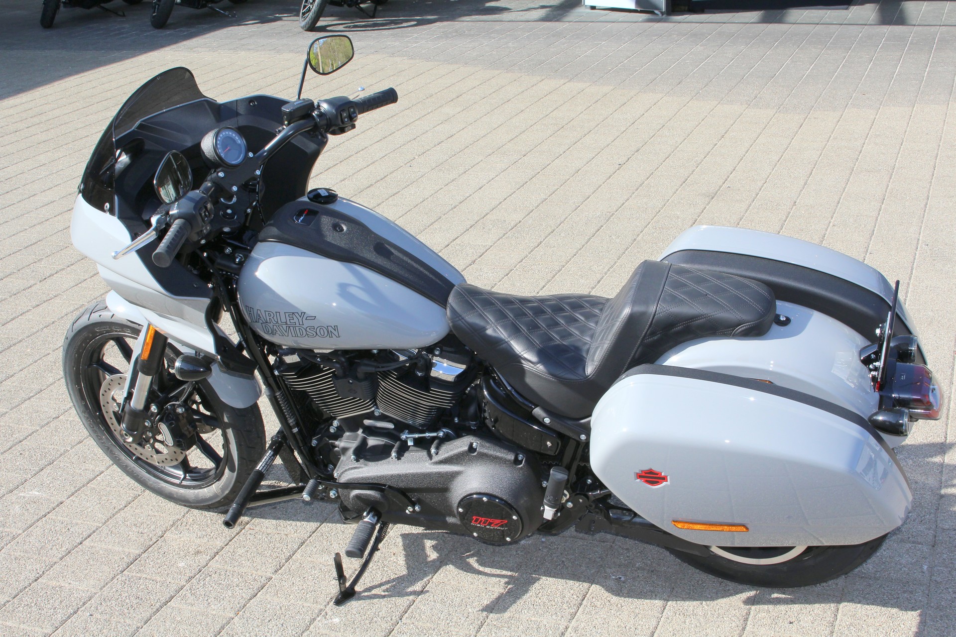 HARLEY-DAVIDSON FXLRST Low Rider ST 117-showroom-element-3