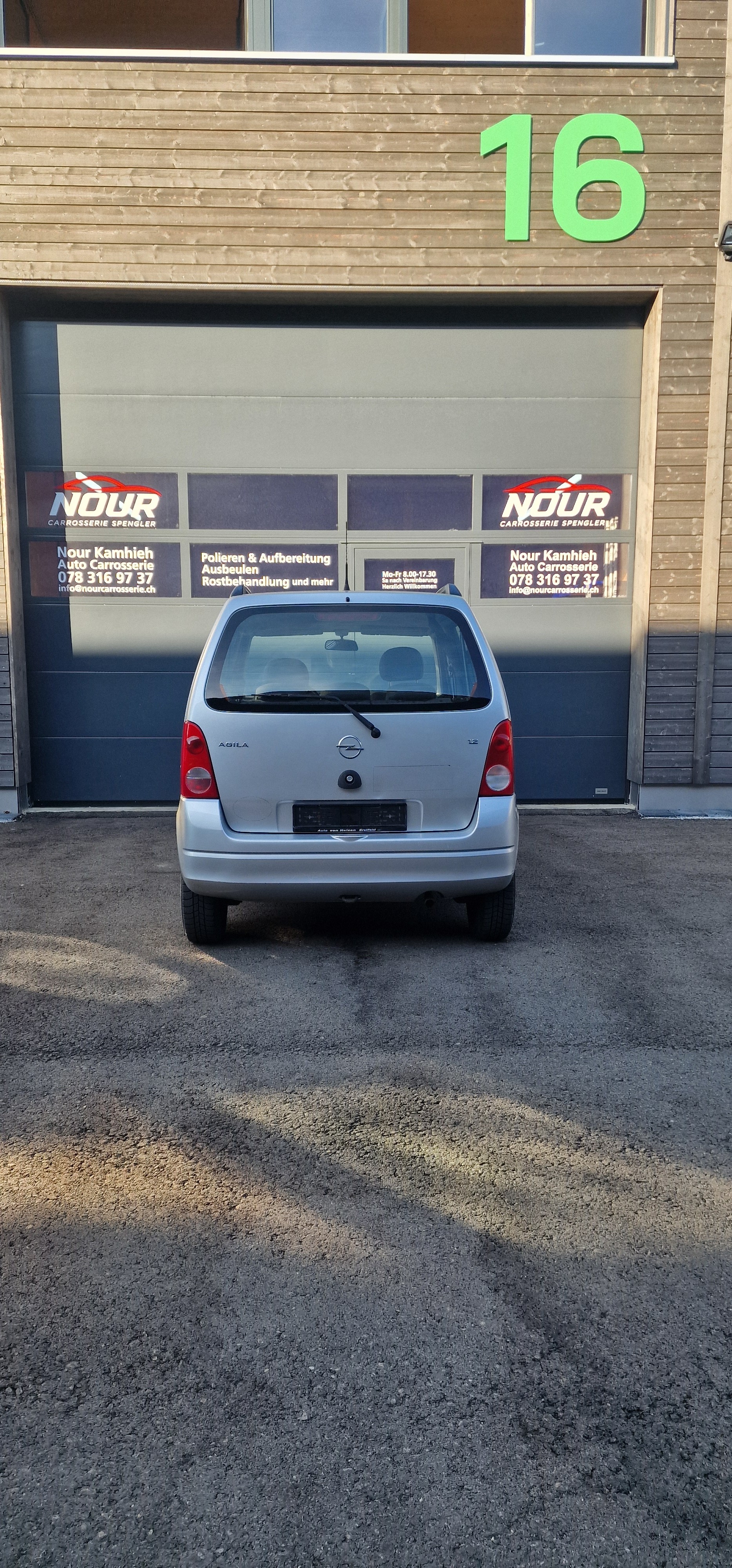 OPEL Agila 1.2 16V Club-image-12