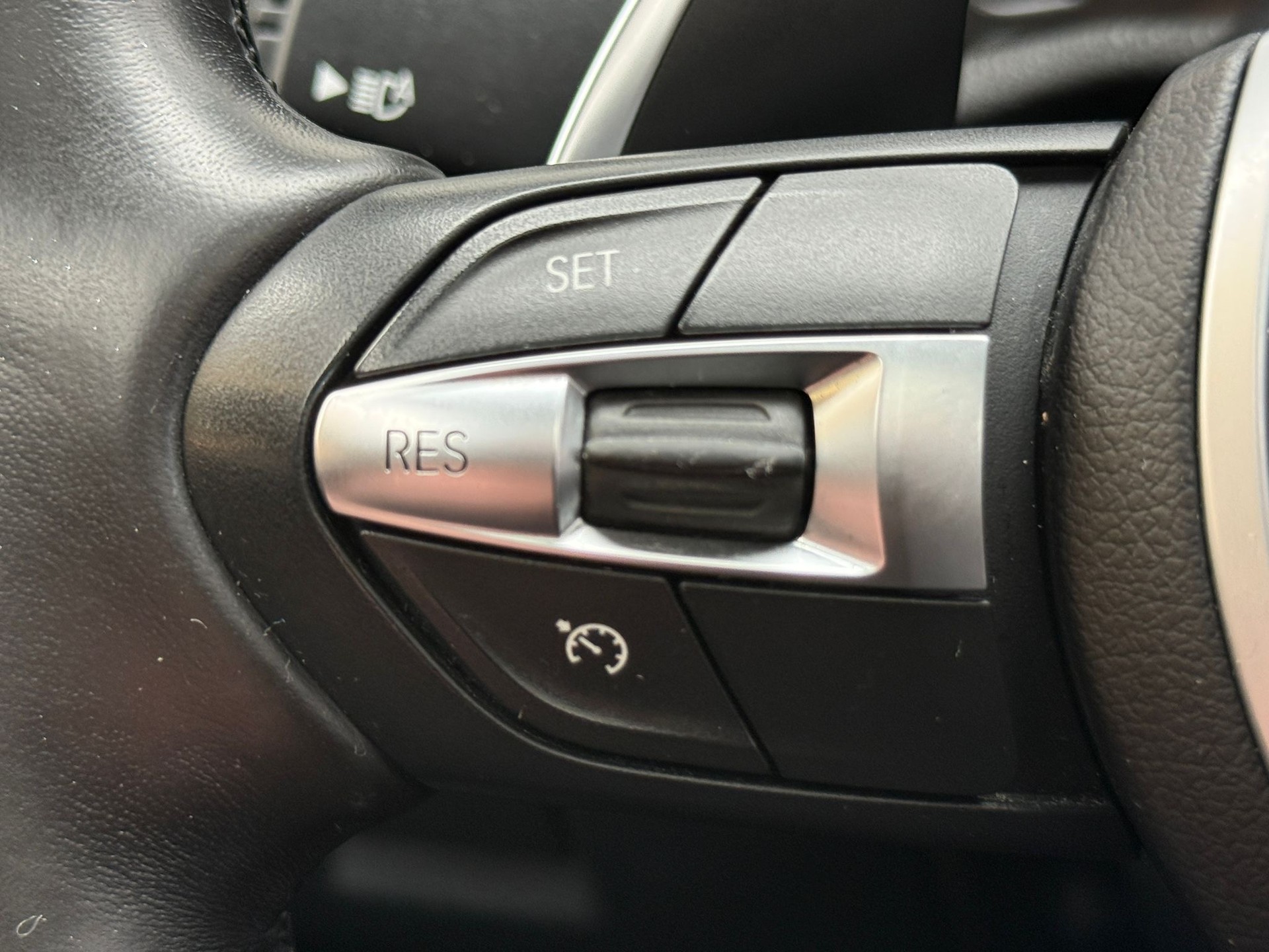 BMW X3 20d xDrive-image-17