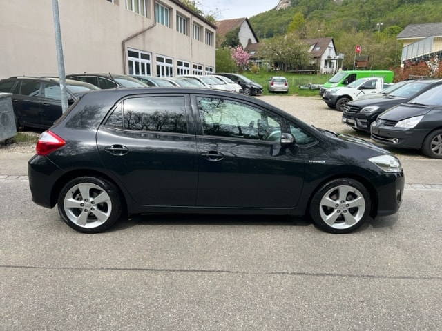 TOYOTA Auris 1.8 16V HSD Linea Sol Premium-image-3