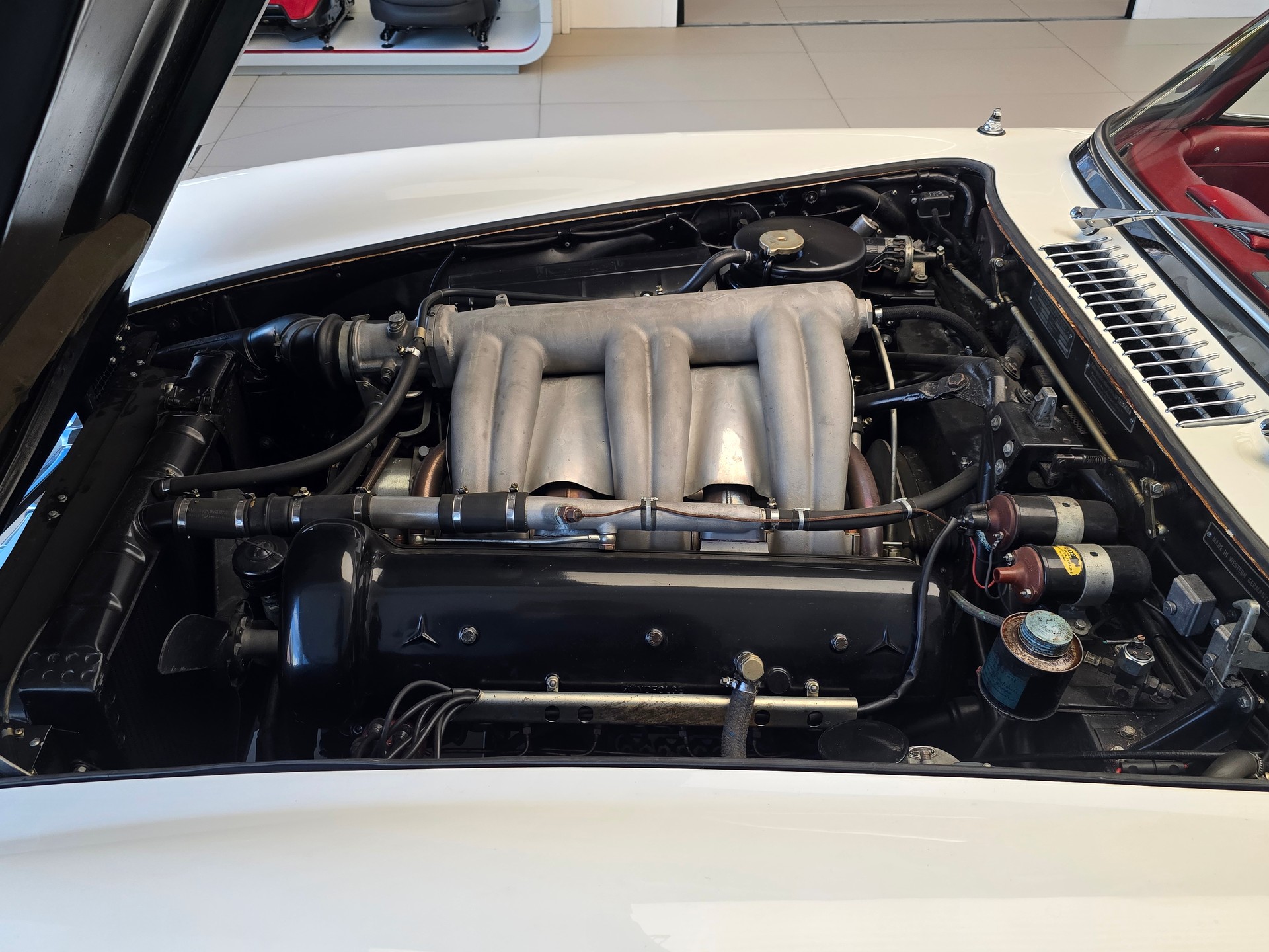 MERCEDES-BENZ SL-image-14
