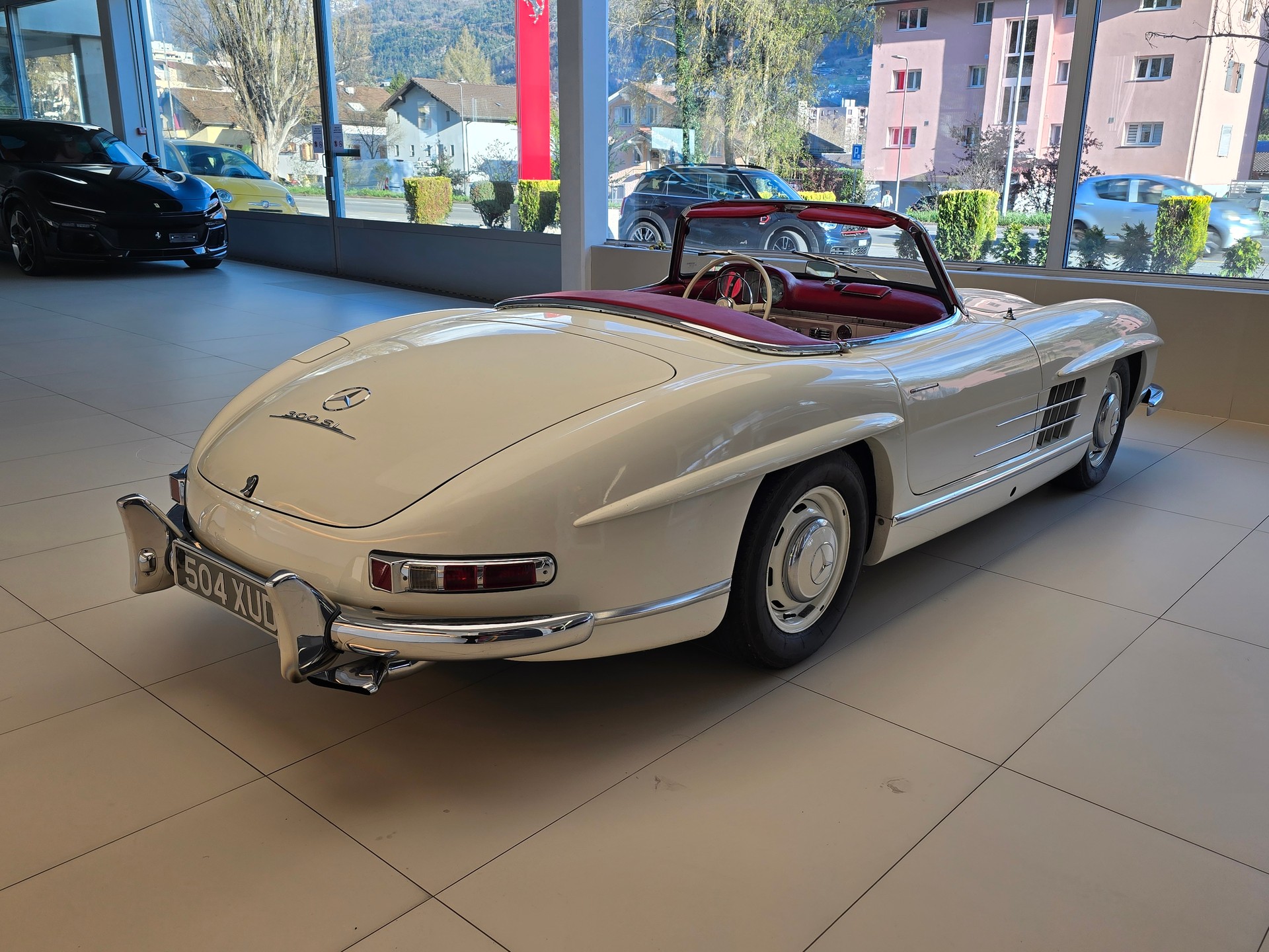 MERCEDES-BENZ SL-image-4