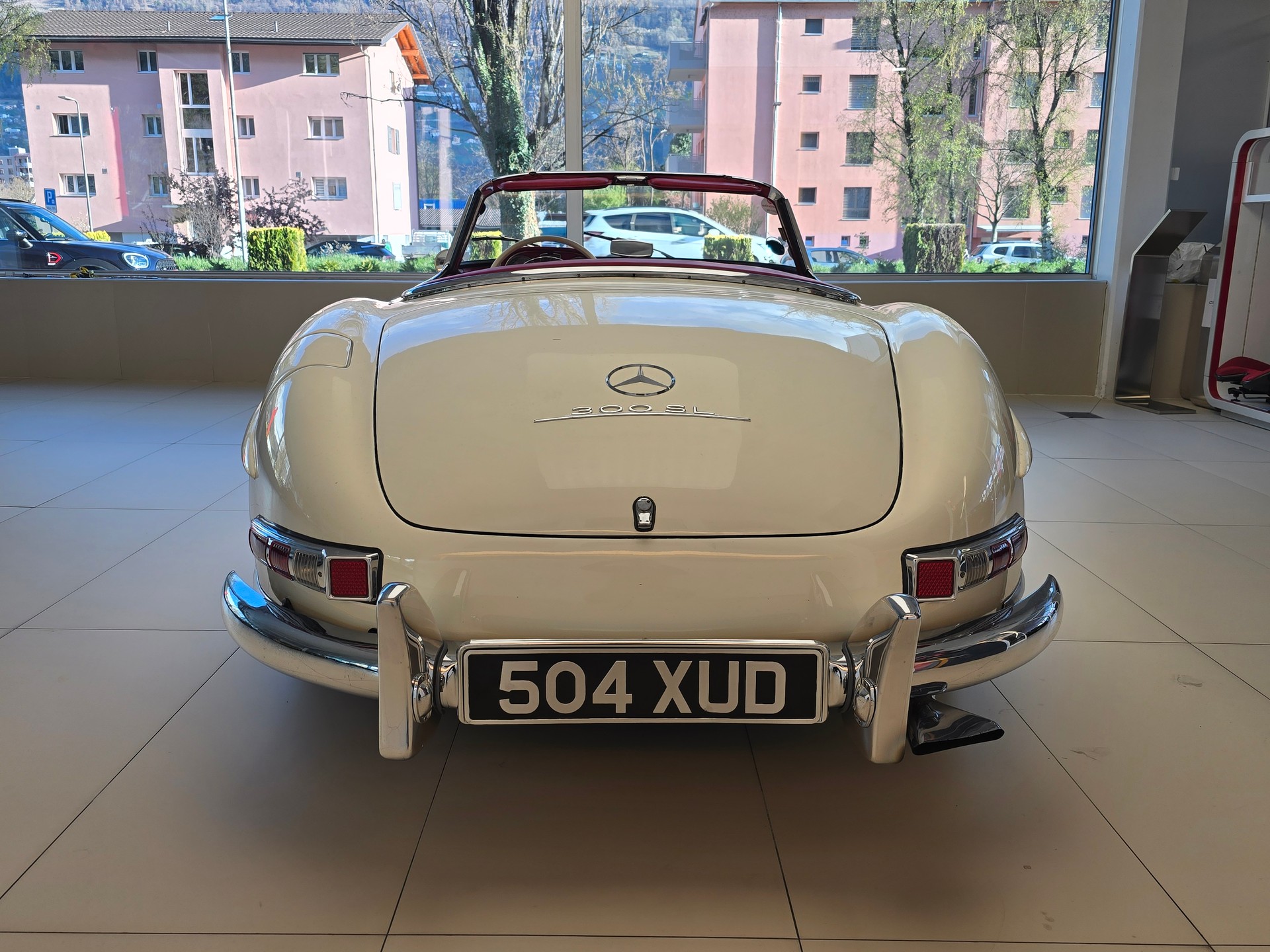 MERCEDES-BENZ SL-image-5