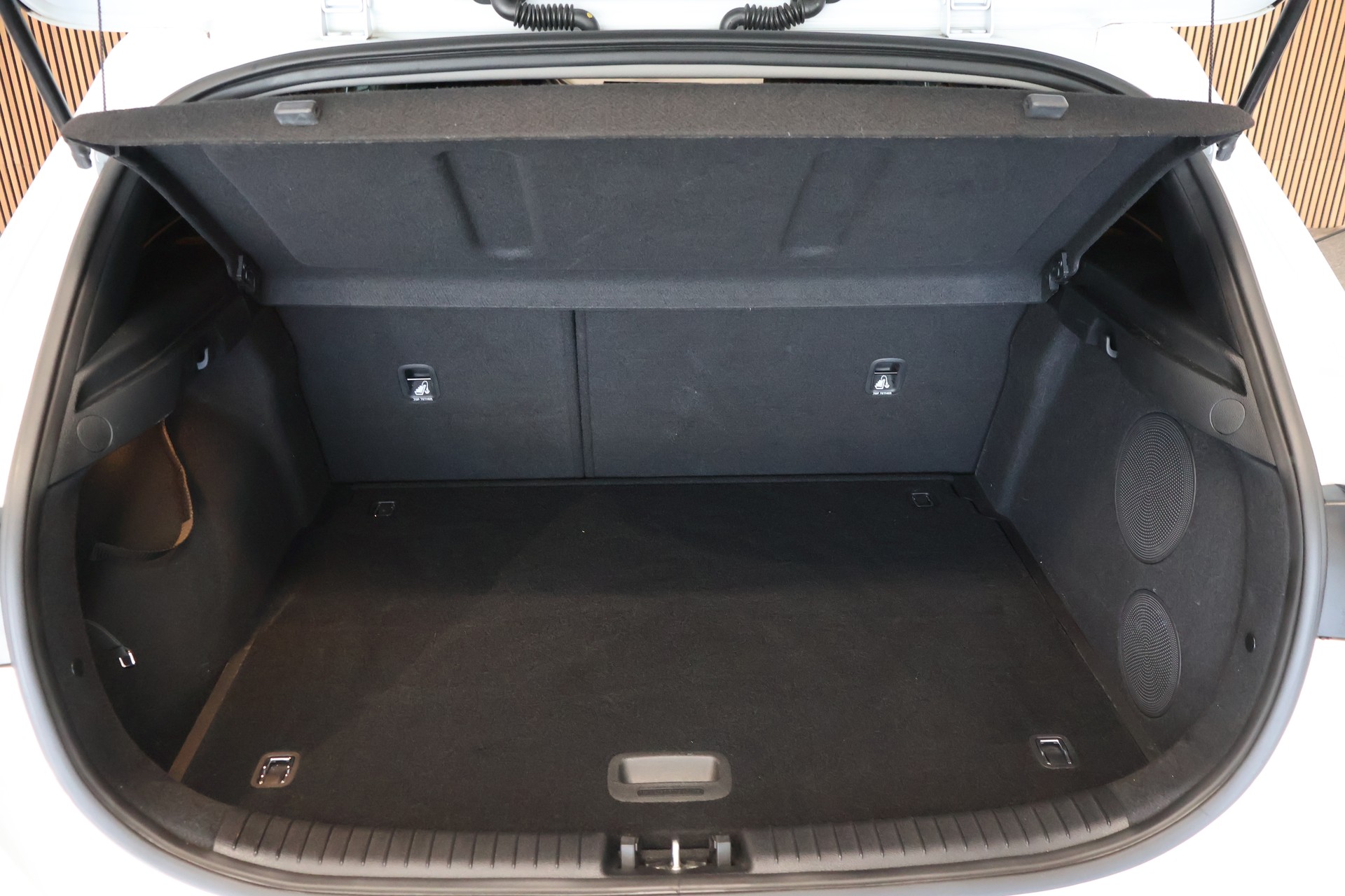 KIA Ceed 1.5 T-GDi Power-image-12