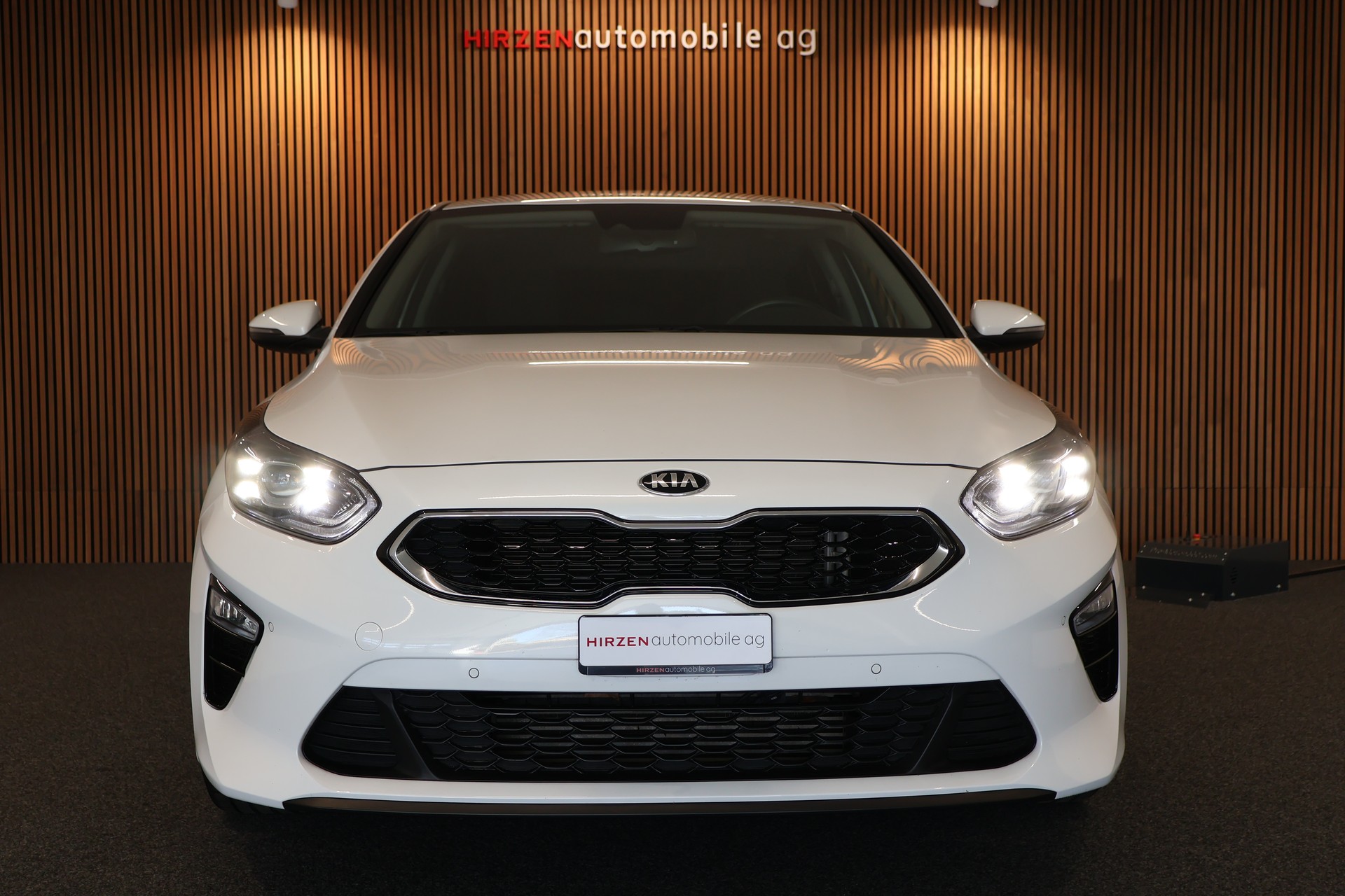 KIA Ceed 1.5 T-GDi Power-image-30