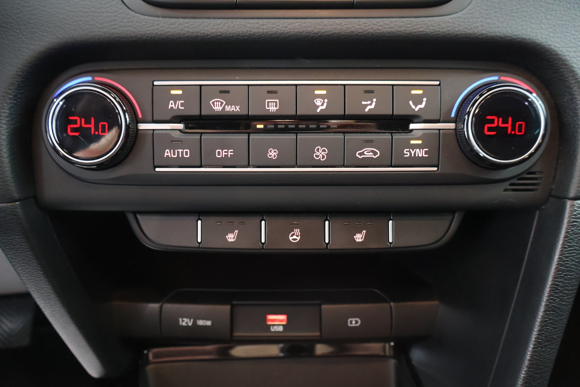 KIA Ceed 1.5 T-GDi Power-image-27