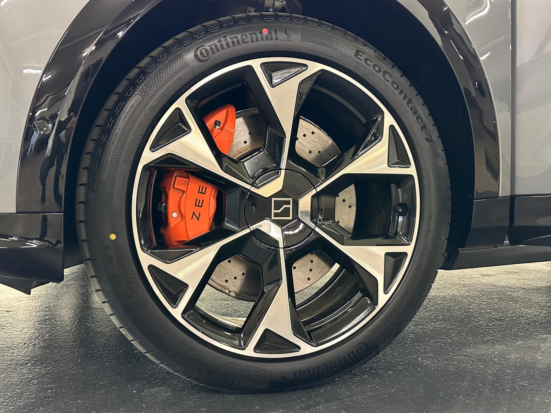 ZEEKR 7X Privilege AWD-image-12