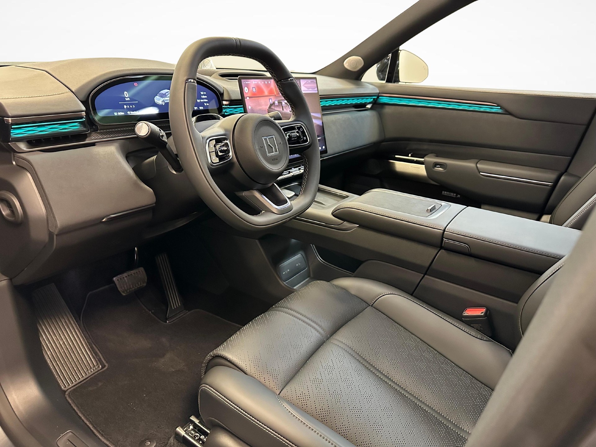 ZEEKR 7X Privilege AWD-image-3
