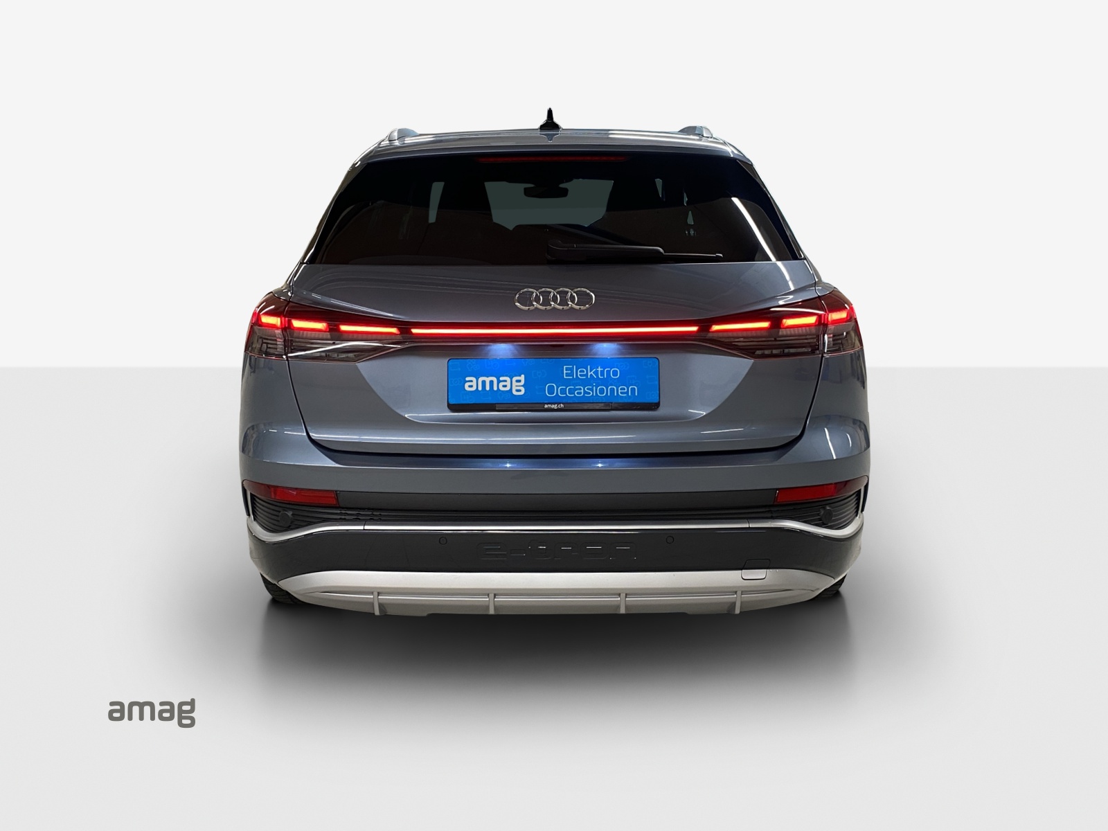 AUDI Q4 e-tron 40-image-4