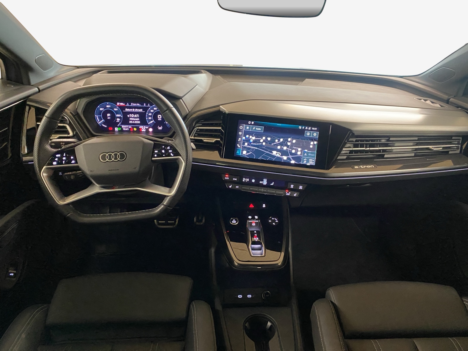 AUDI Q4 e-tron 40-image-9