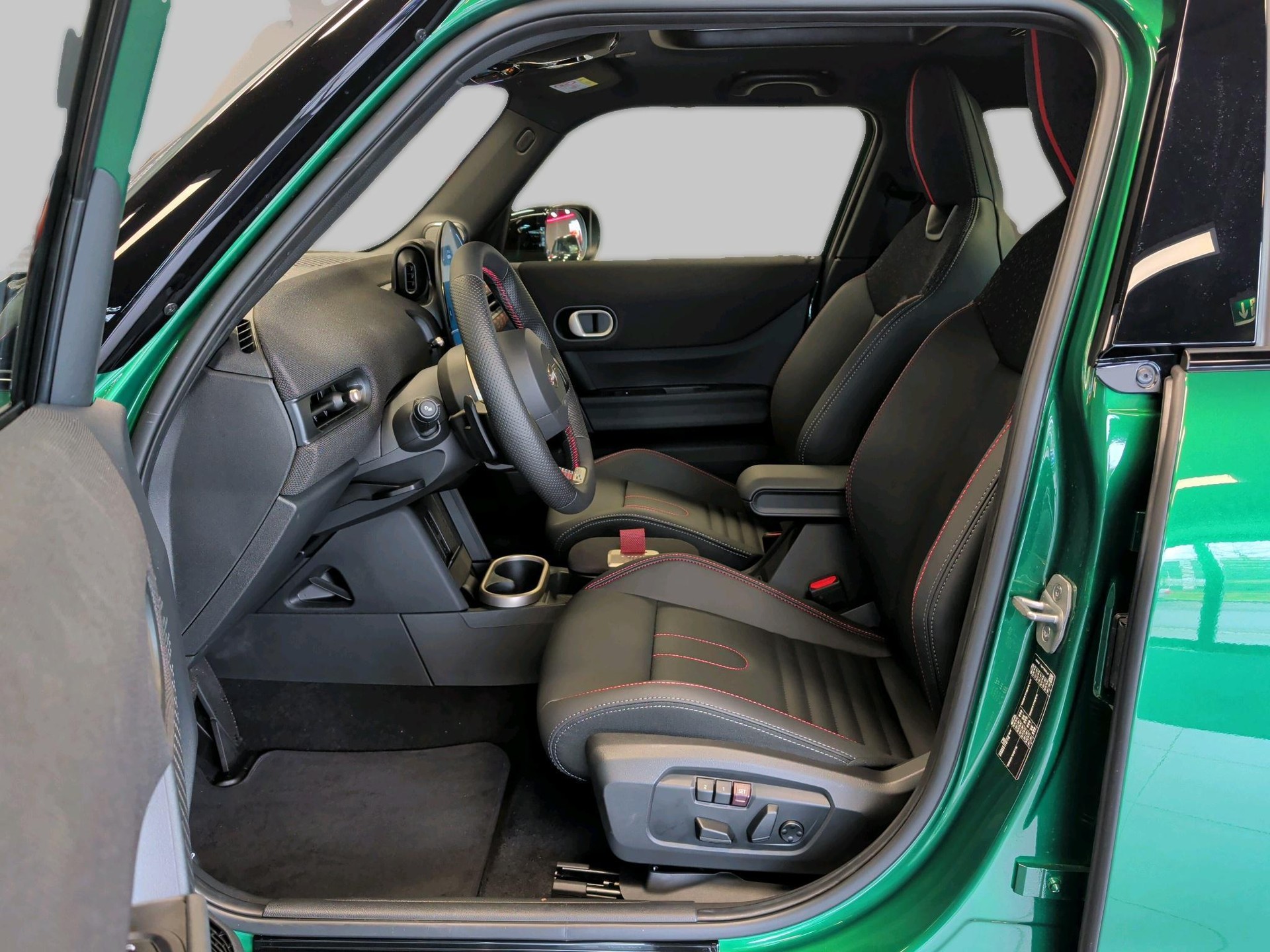 MINI Cooper 5 door S-image-13