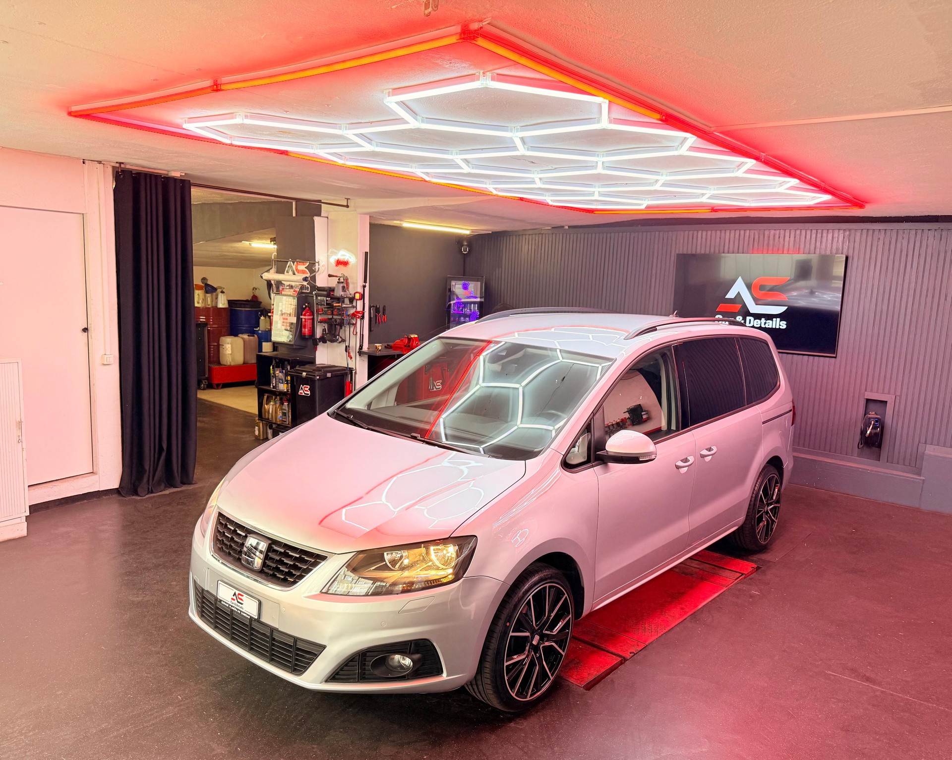SEAT Alhambra 2.0 TDI 4Drive 177 PS-image-0