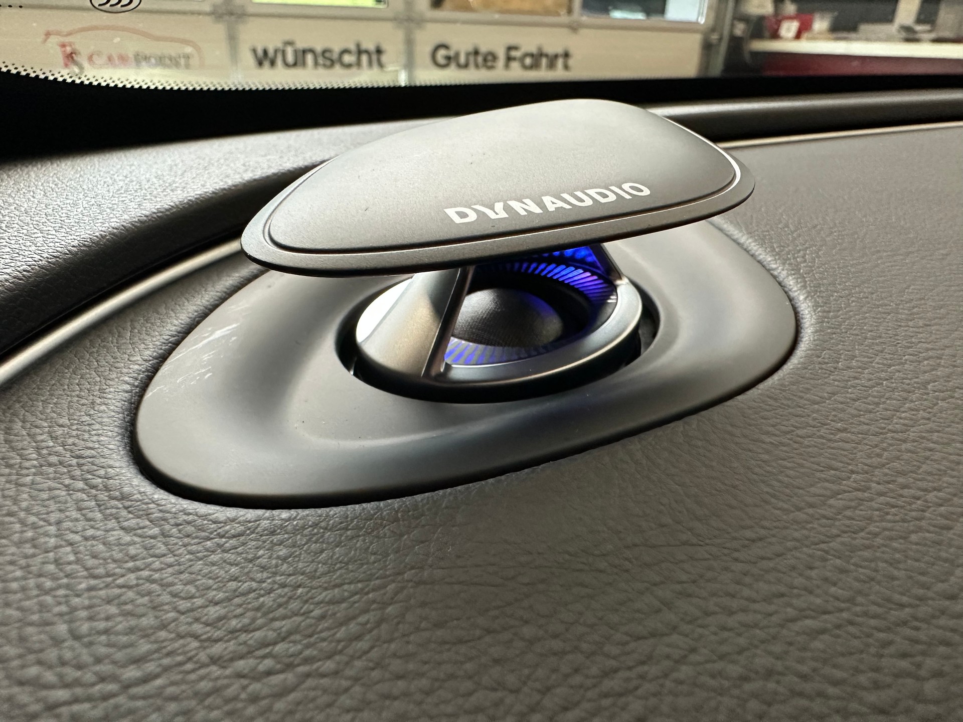 XPENG G9 93kWh Performance AWD-image-26